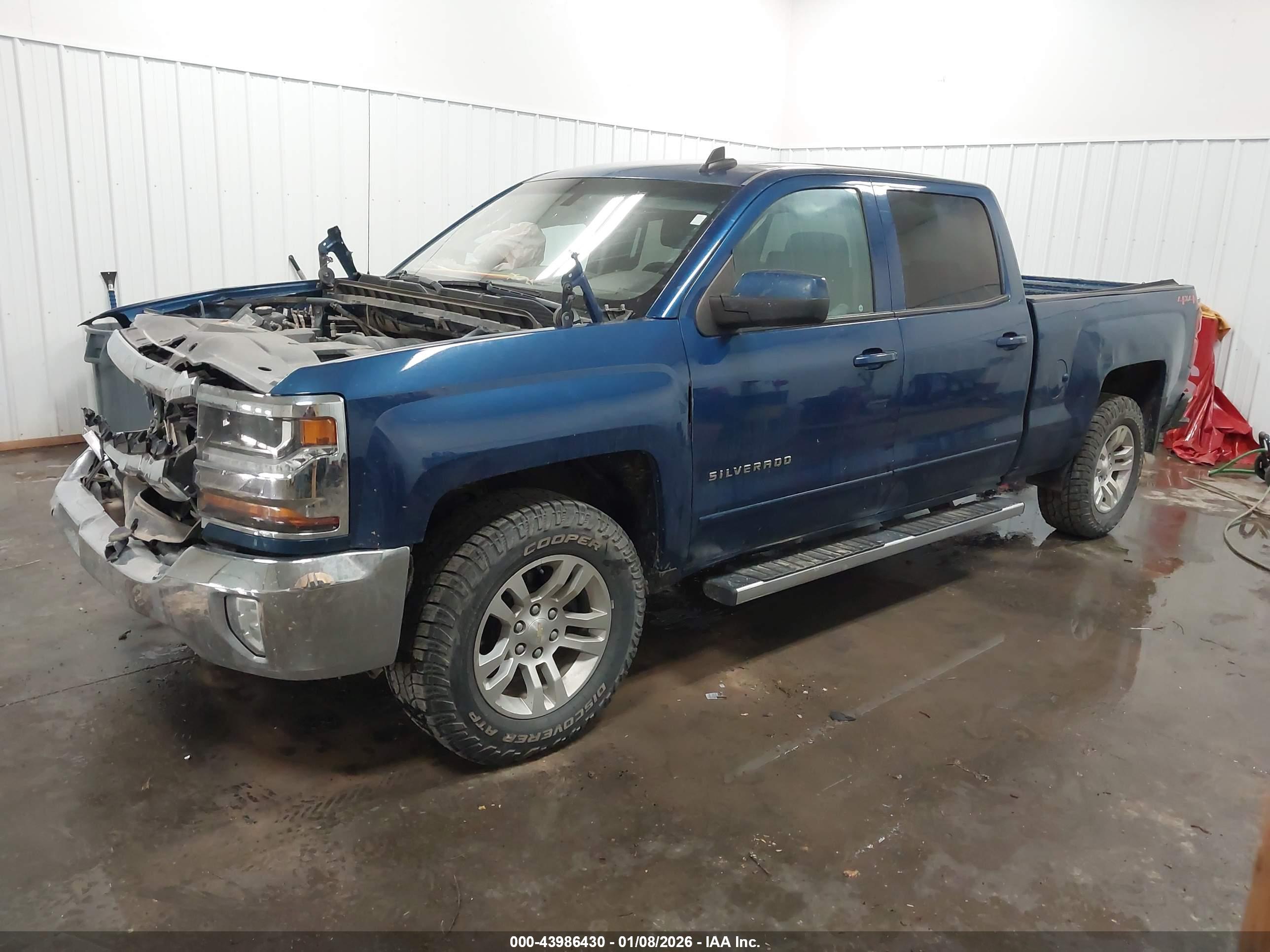 CHEVROLET SILVERADO image 2
