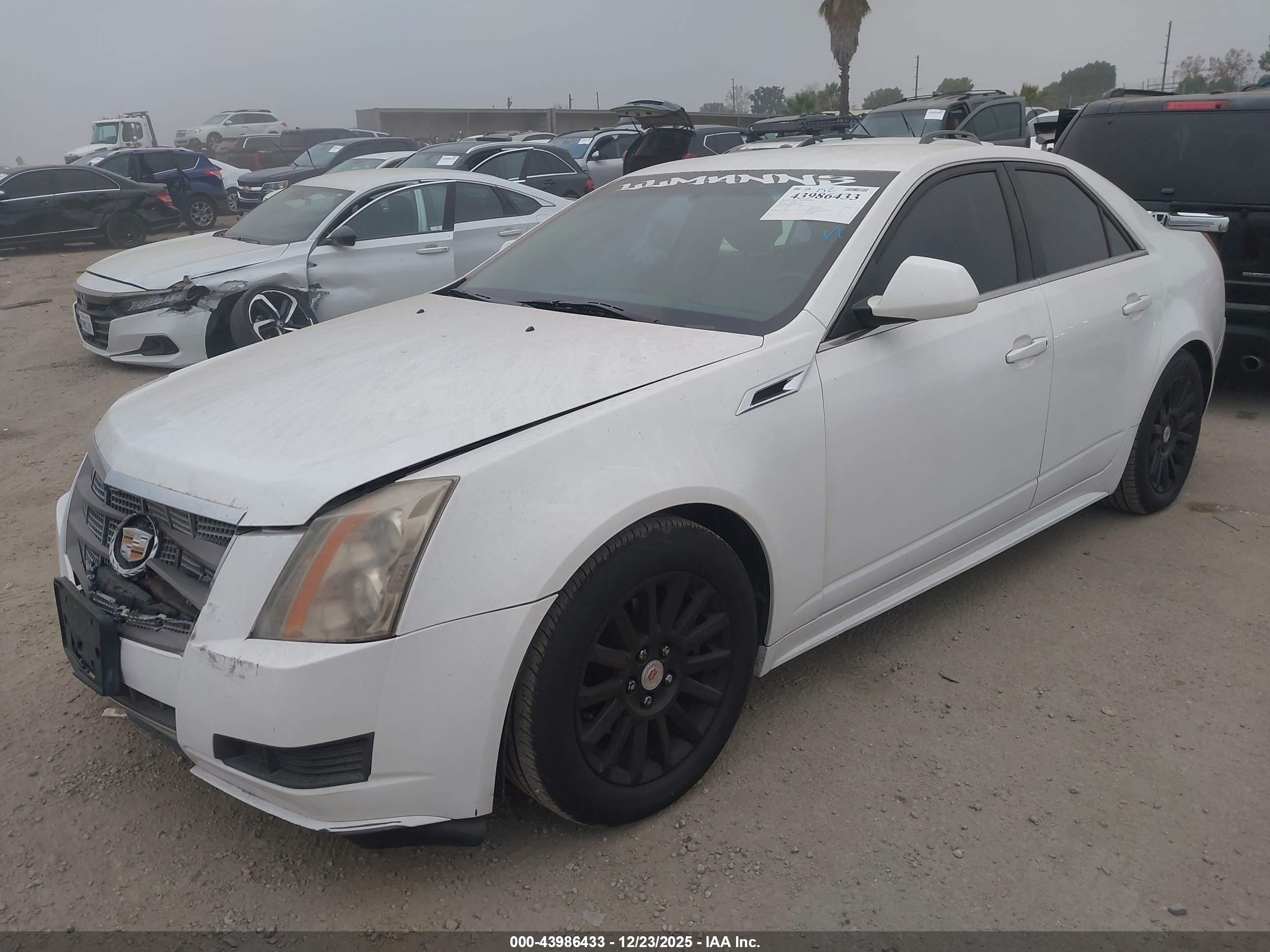 CADILLAC CTS image 2