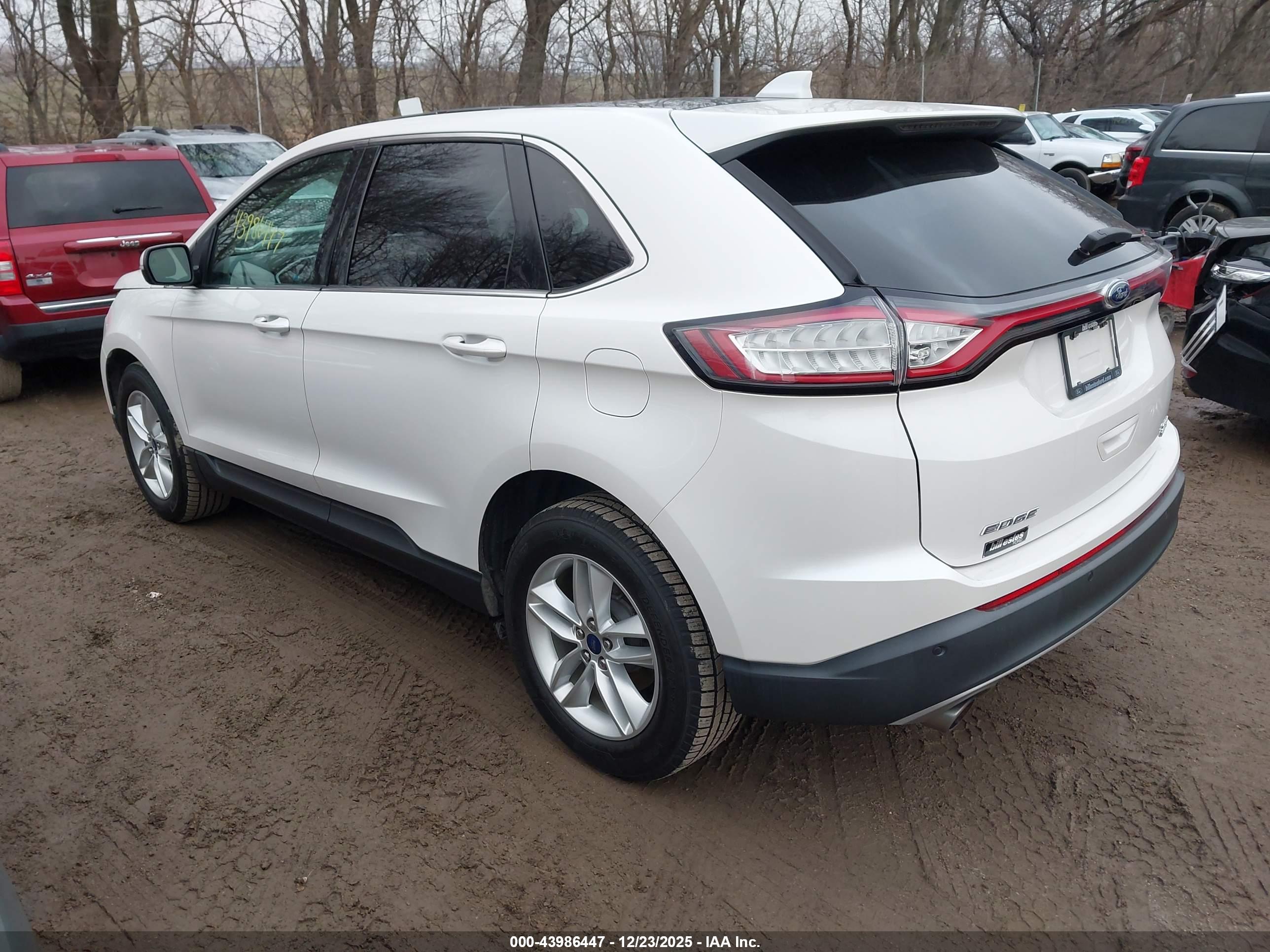 FORD EDGE image 3
