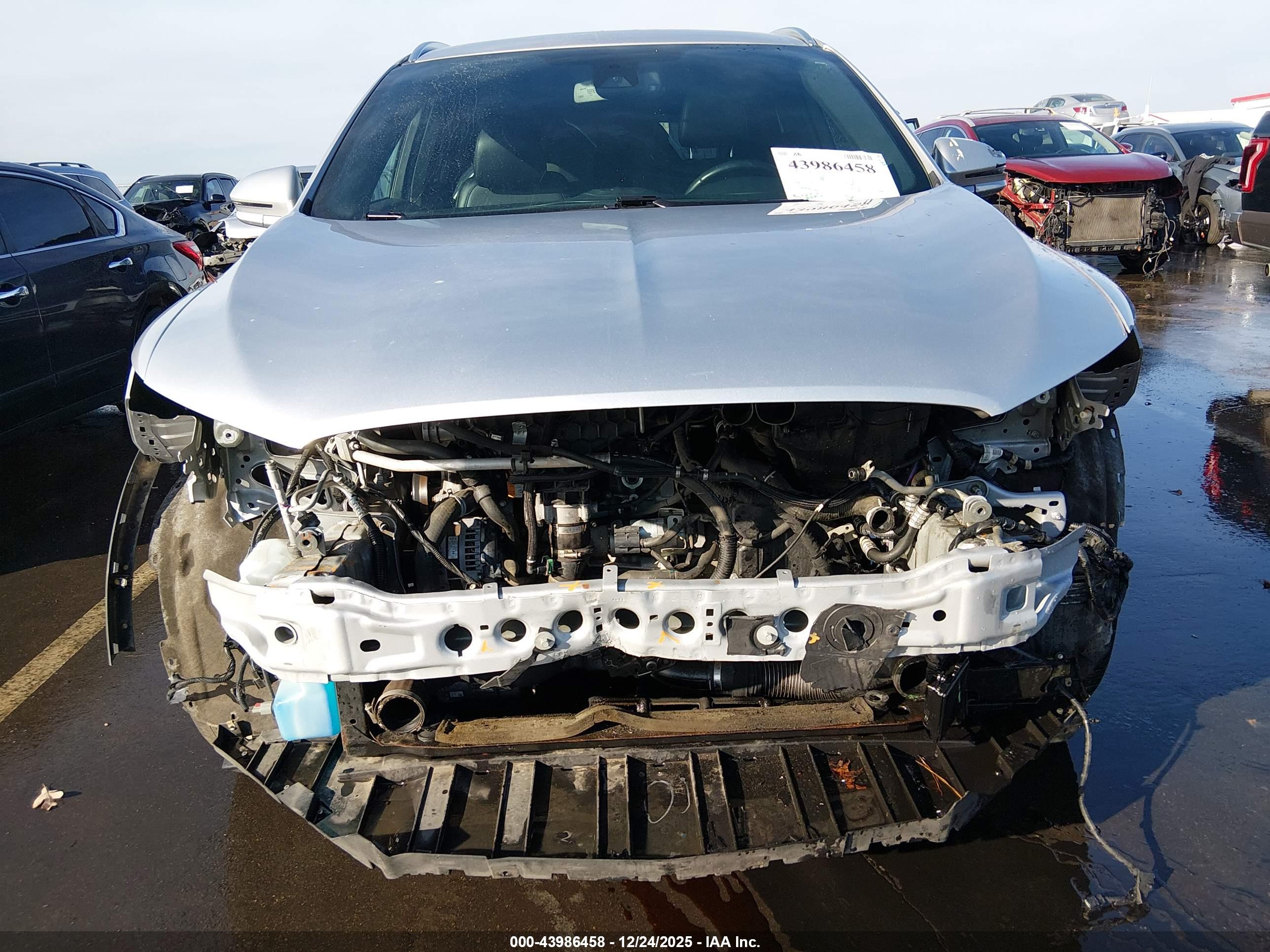 LINCOLN MKC image 6