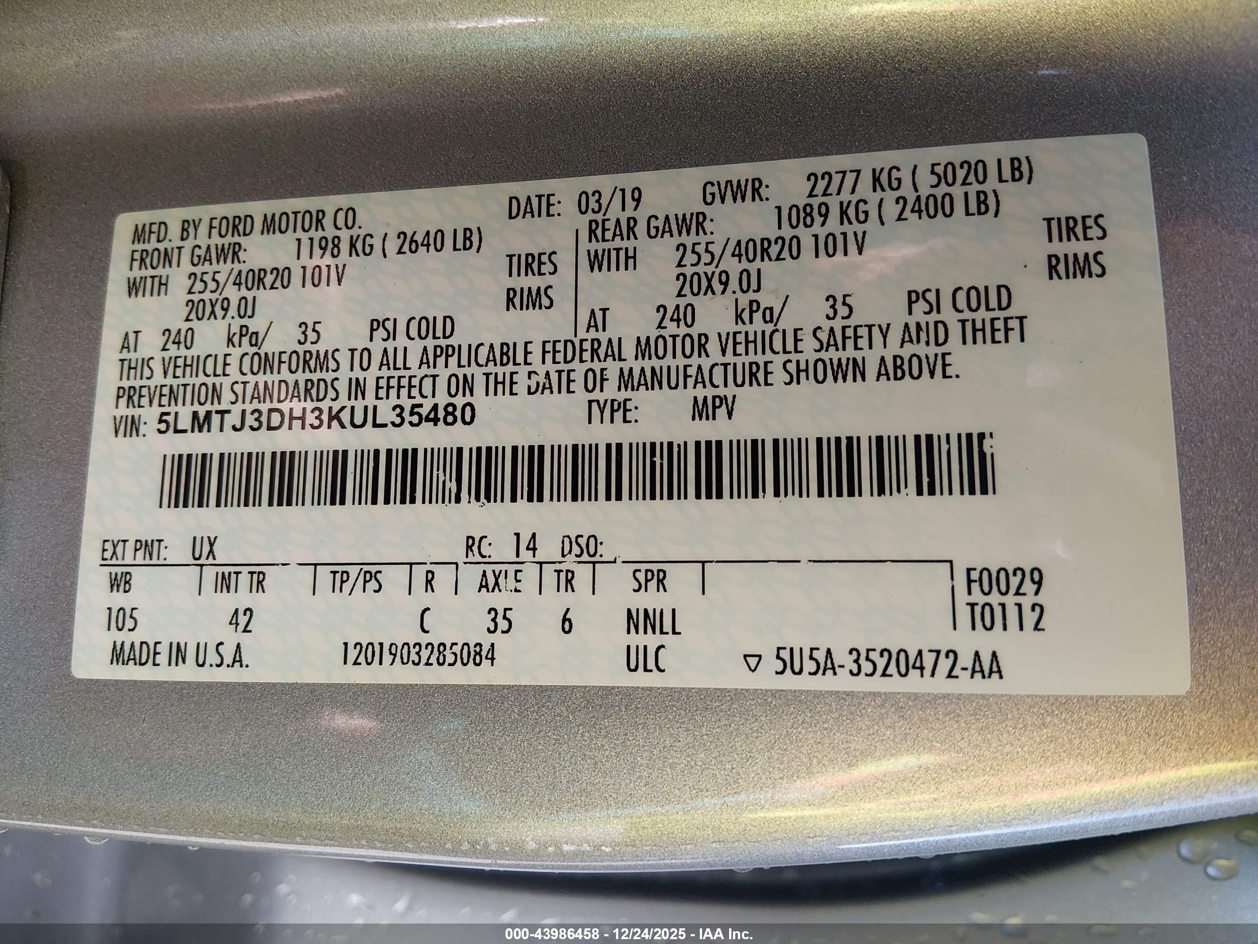 LINCOLN MKC image 9