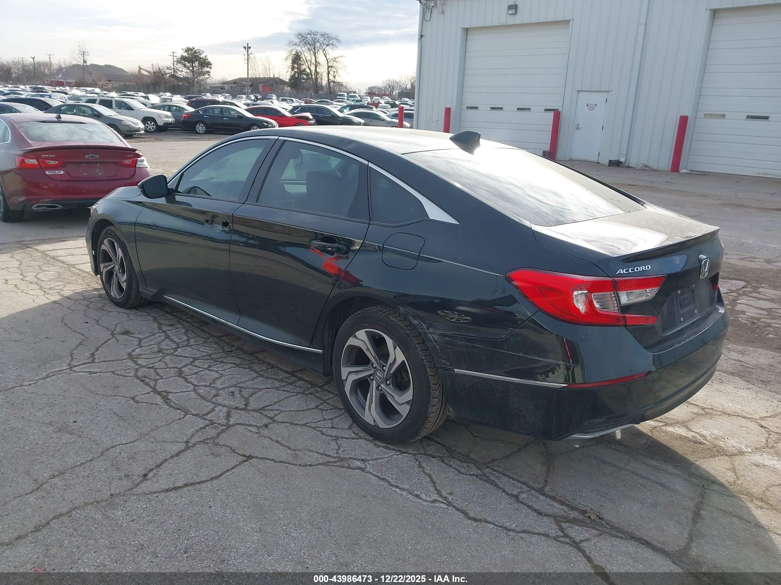 HONDA ACCORD image 3
