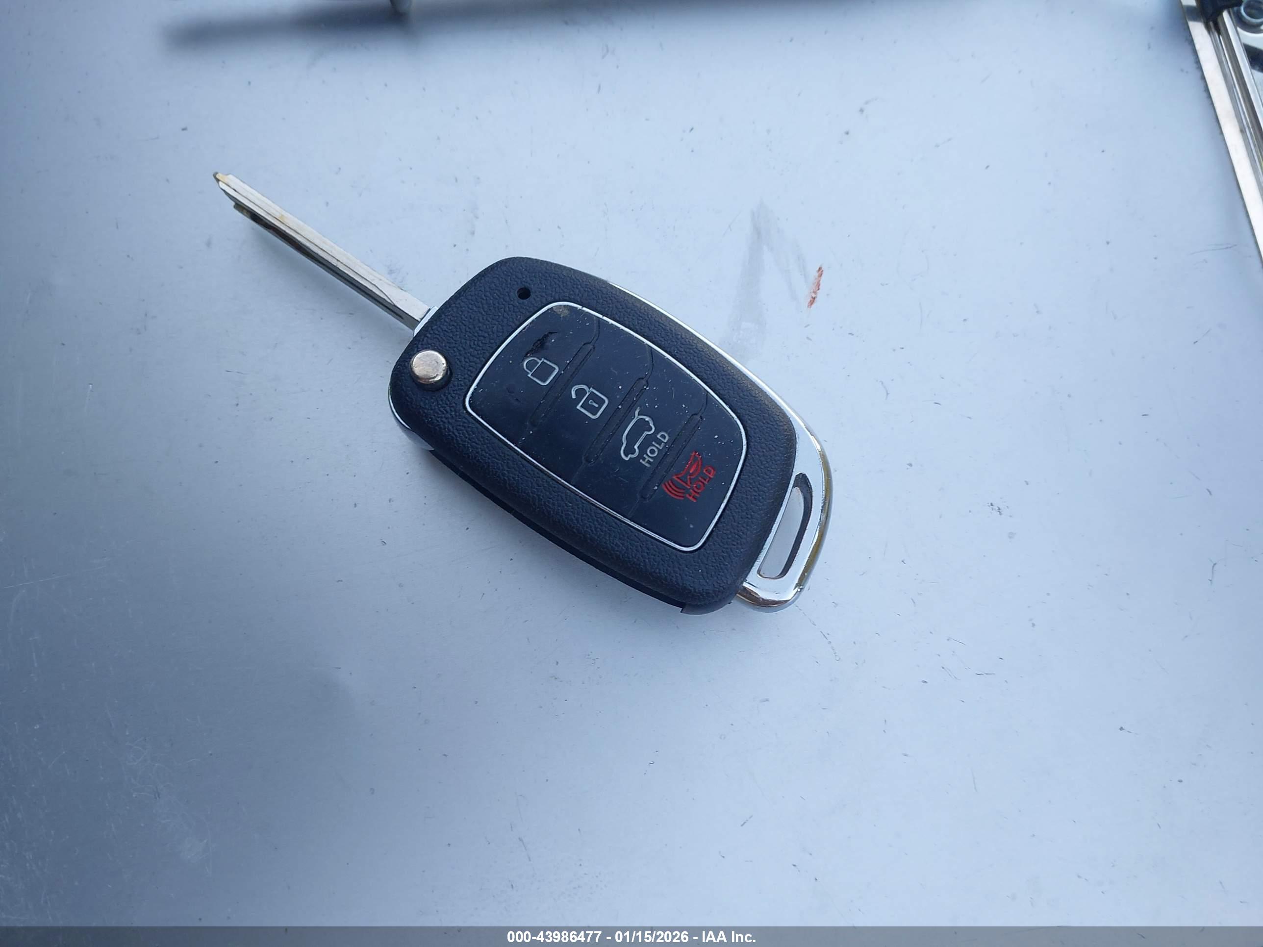 HYUNDAI SONATA image 11