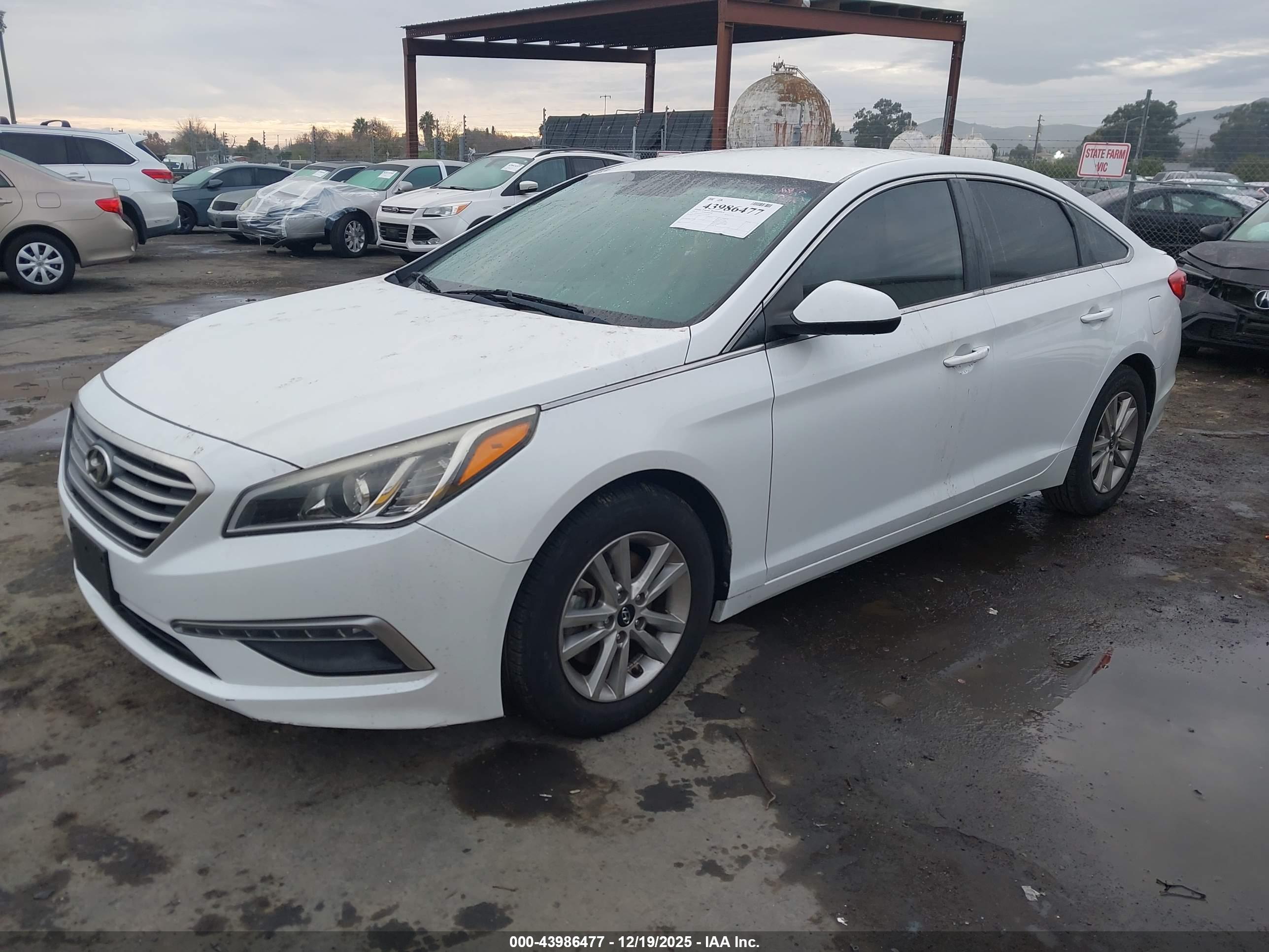 HYUNDAI SONATA image 2