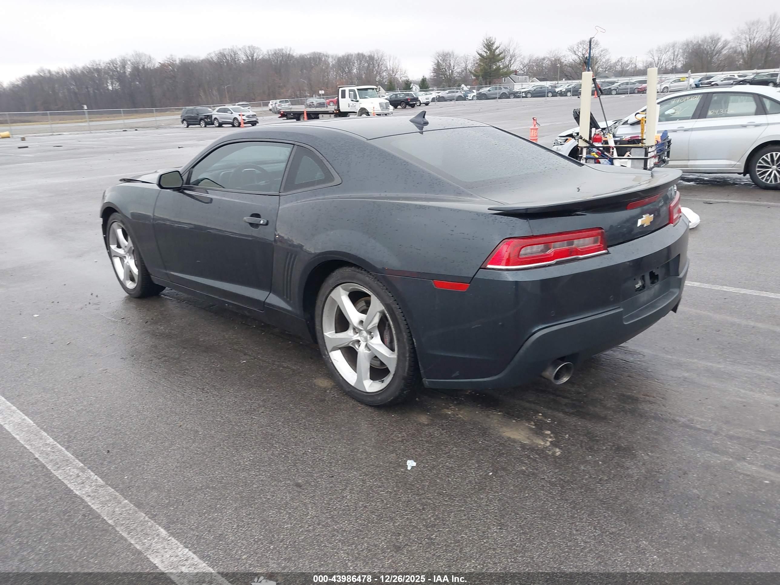CHEVROLET CAMARO image 3