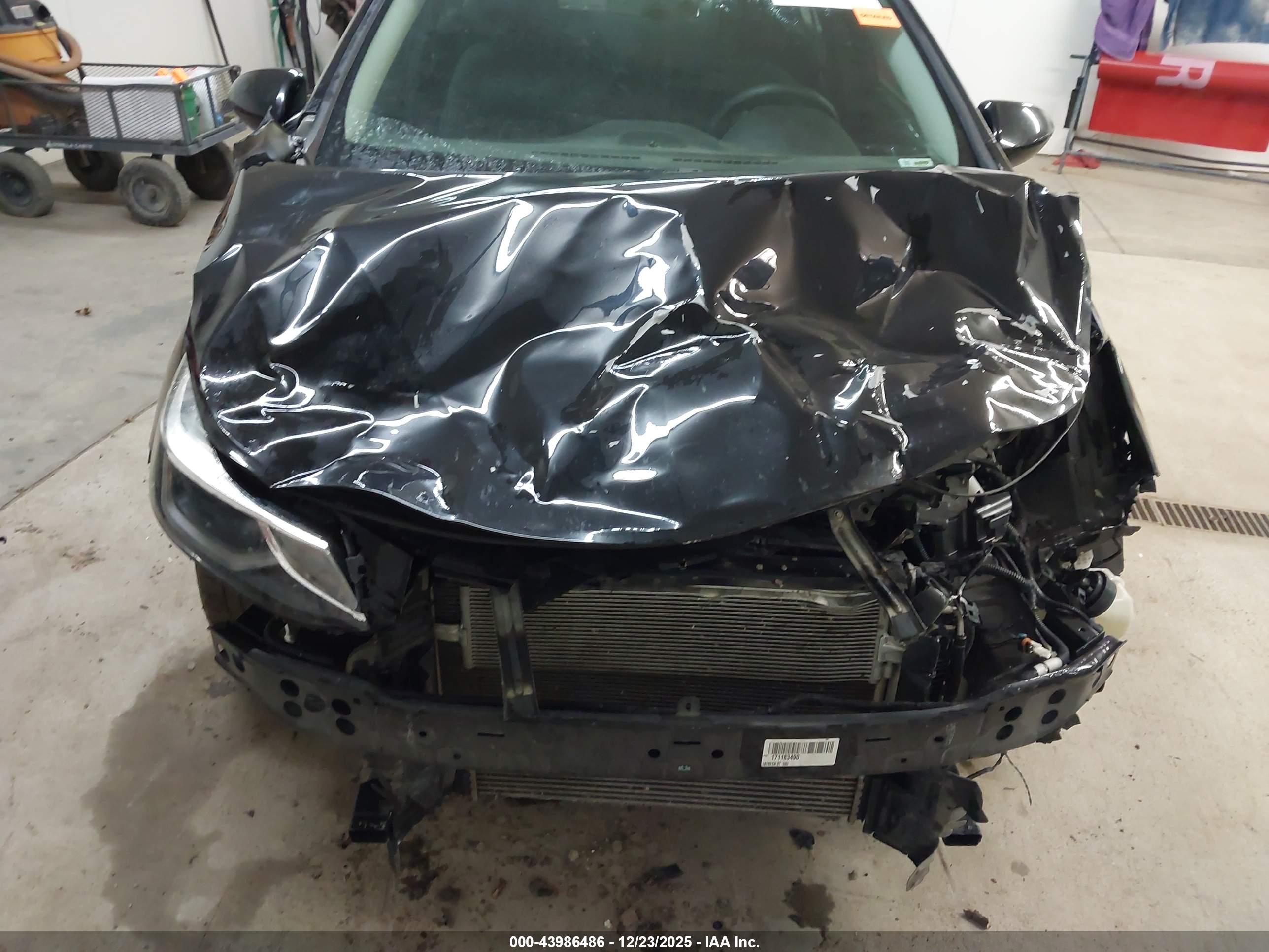 CHEVROLET CRUZE image 6