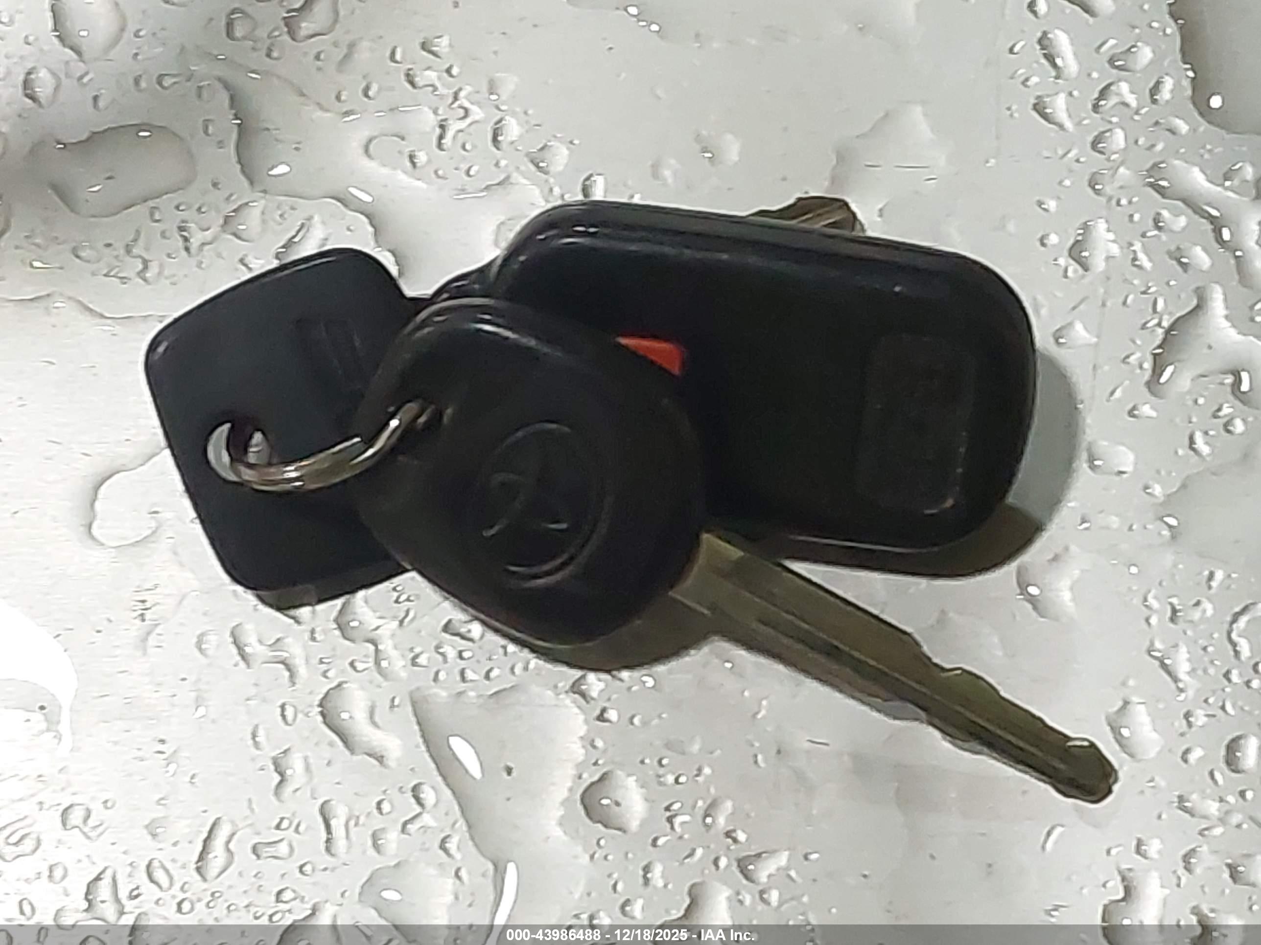 TOYOTA COROLLA image 11