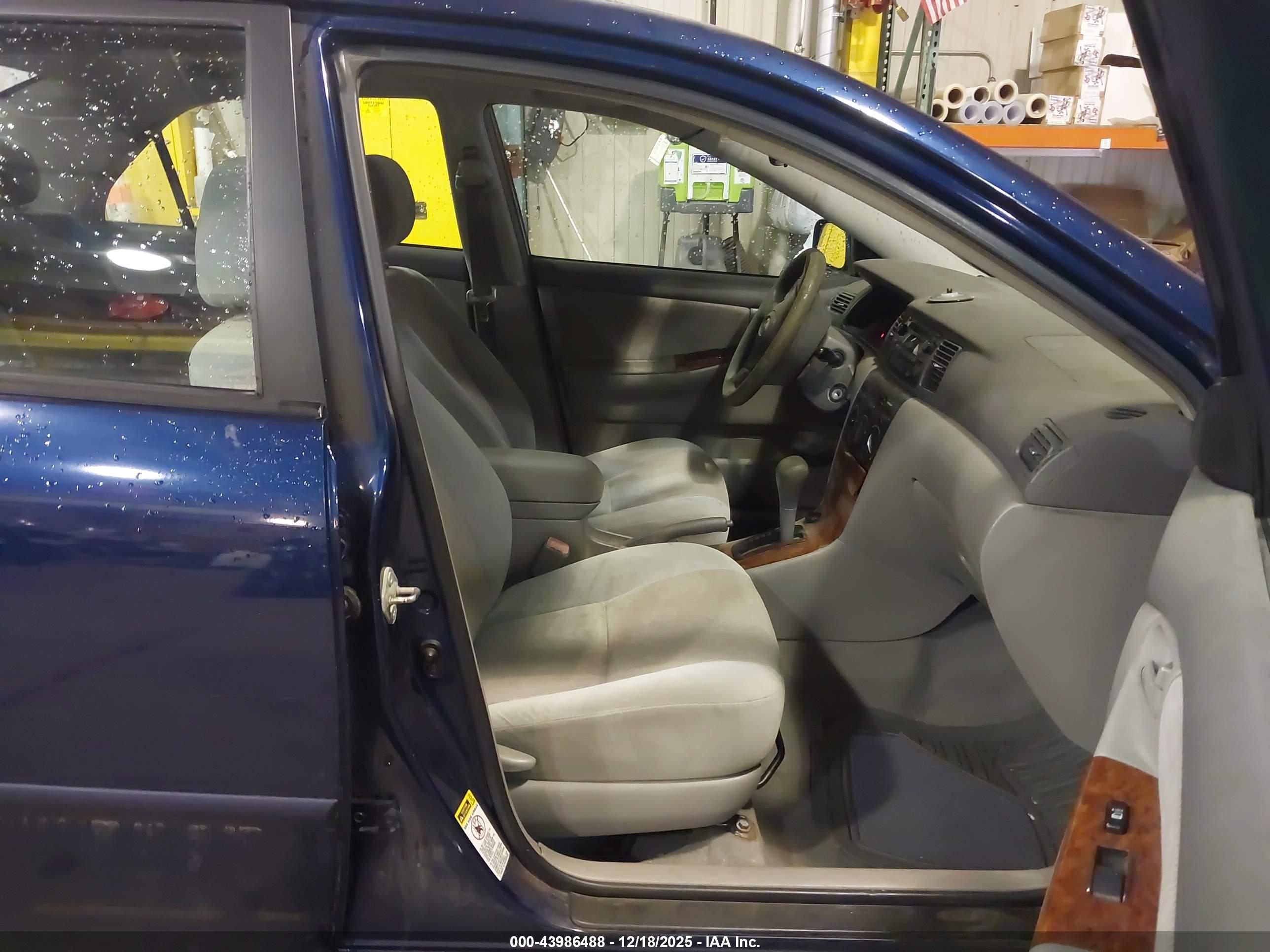 TOYOTA COROLLA image 5