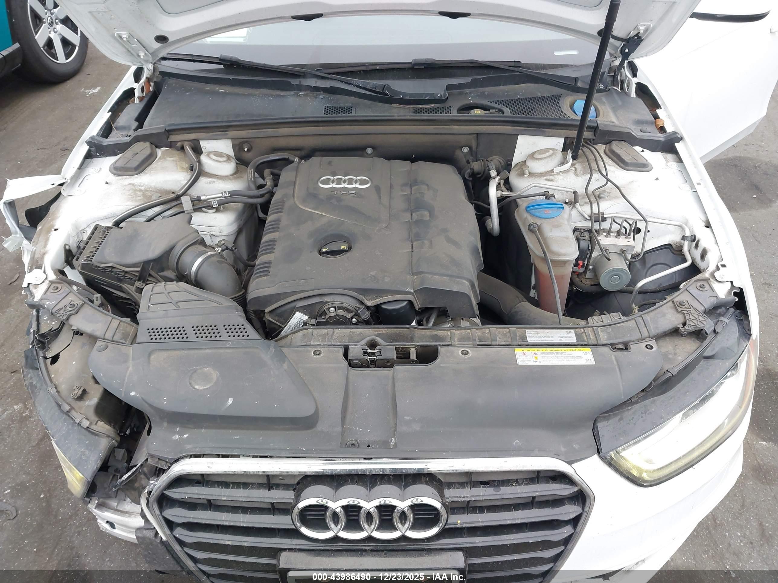 AUDI A4 image 10