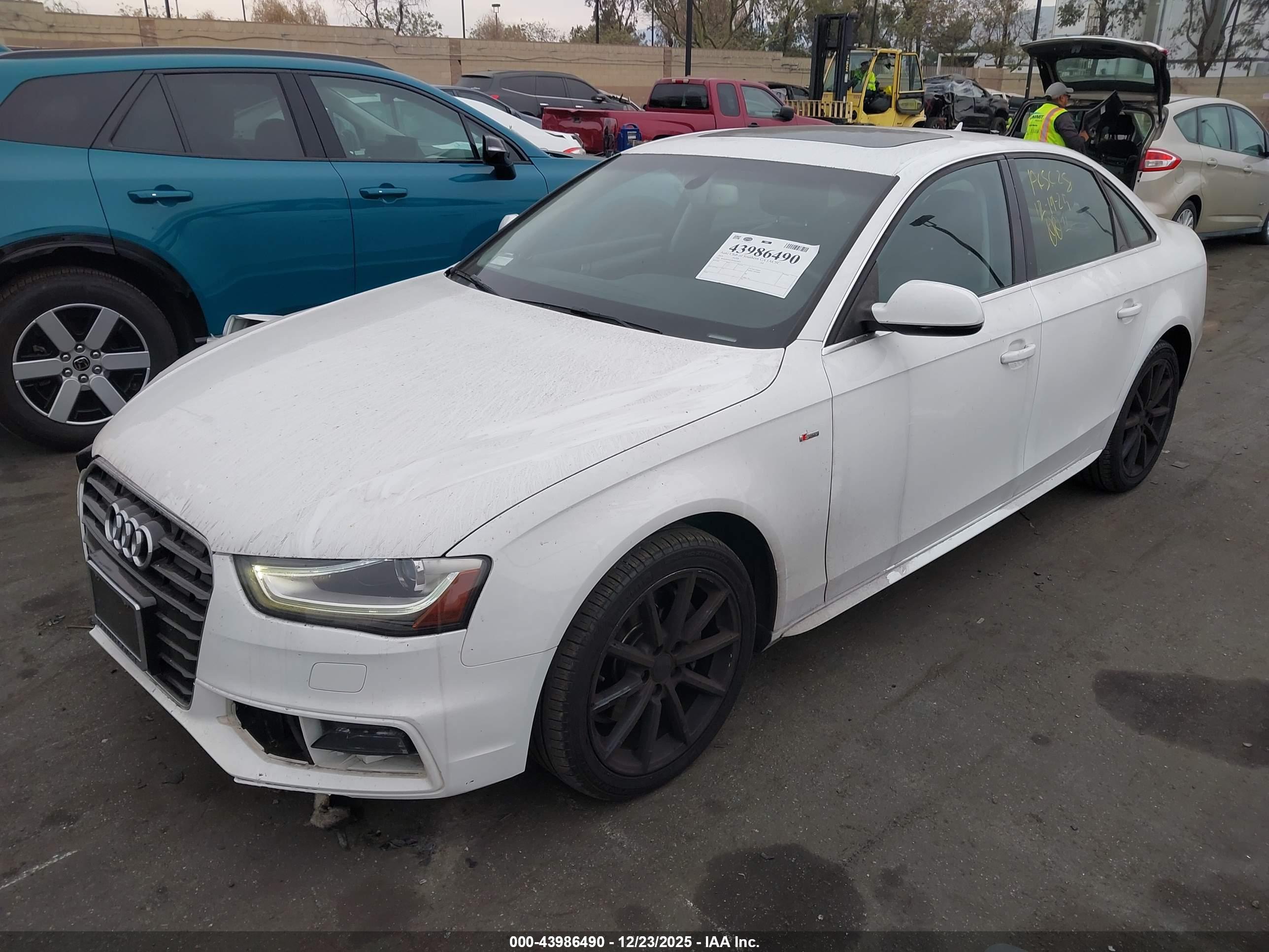 AUDI A4 image 2