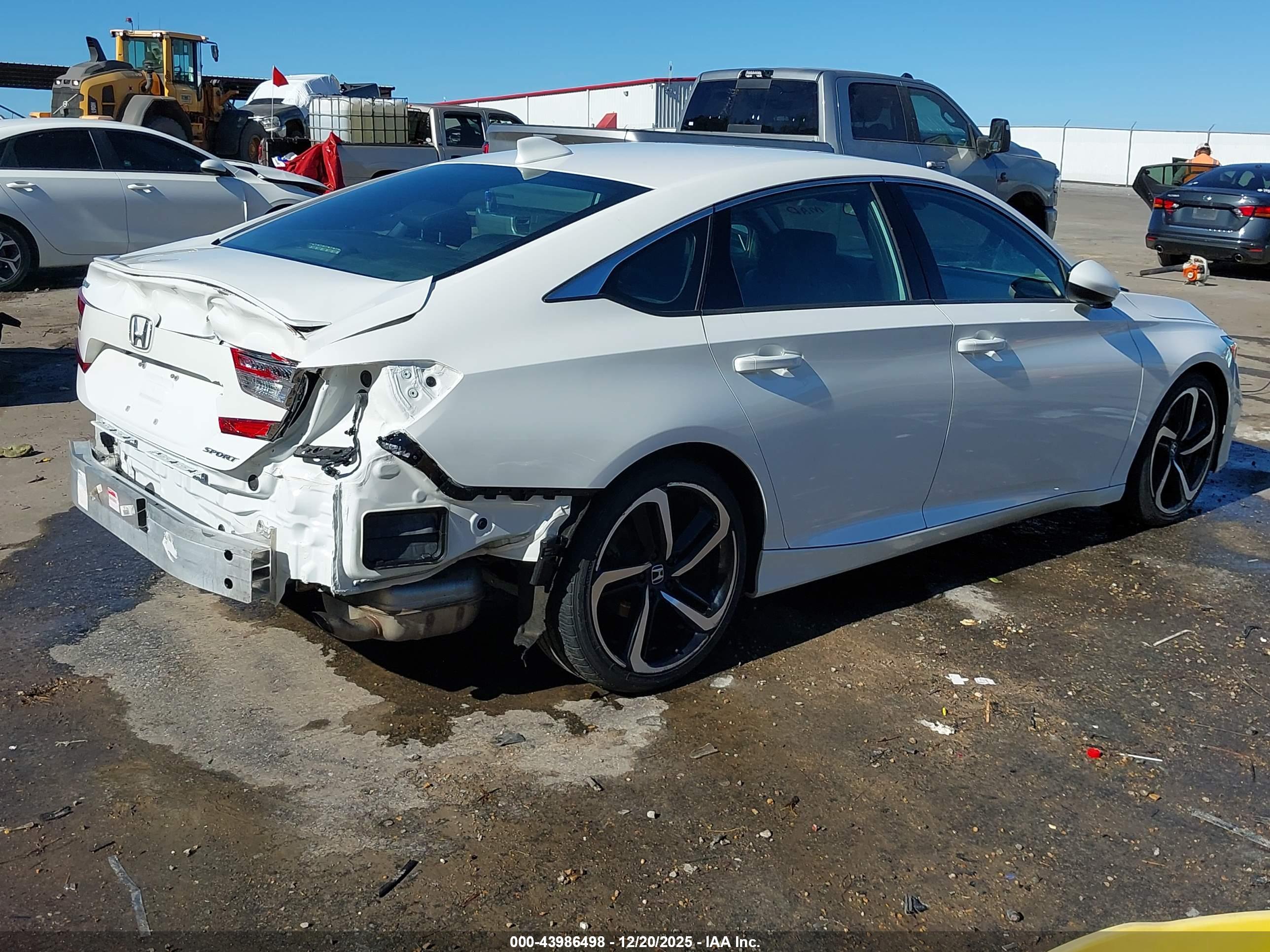 HONDA ACCORD image 4
