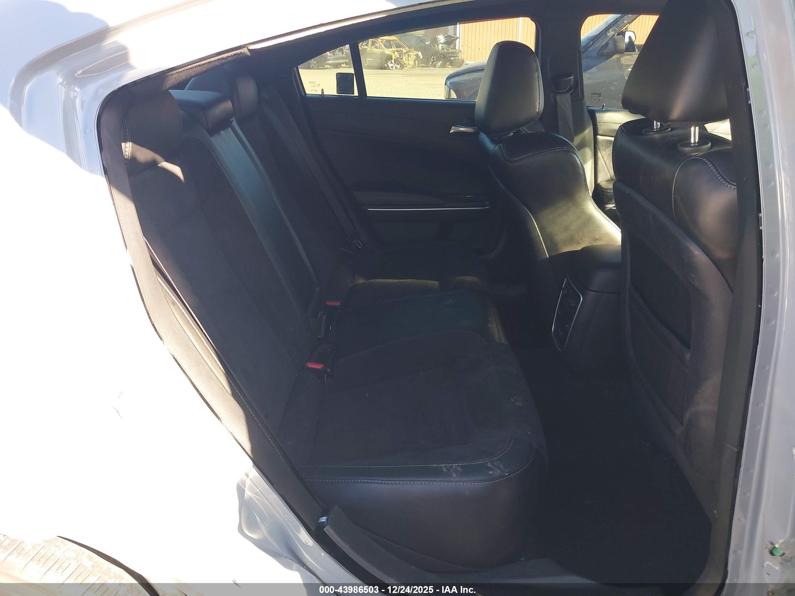 DODGE CHARGER image 8