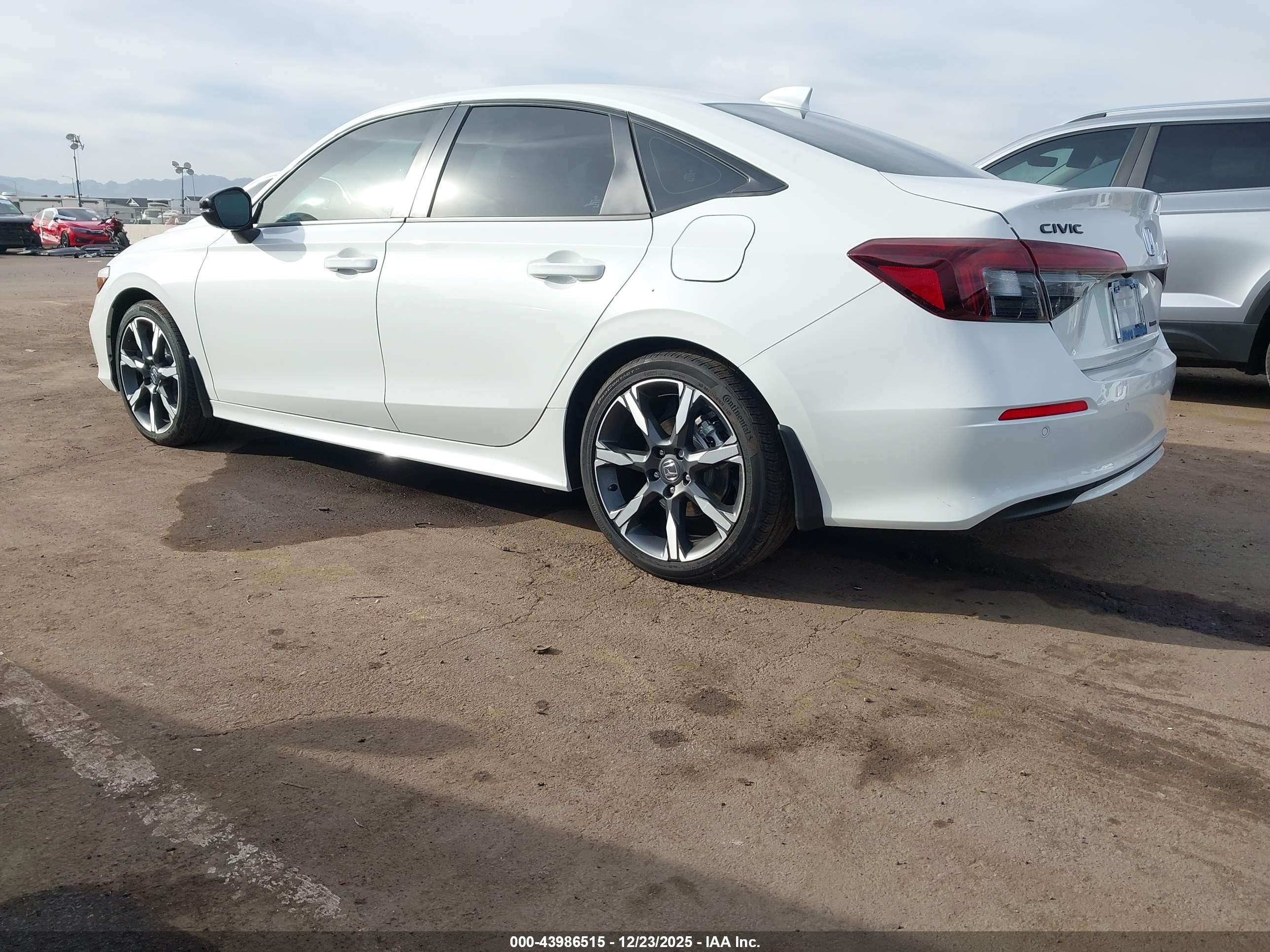 HONDA CIVIC image 3