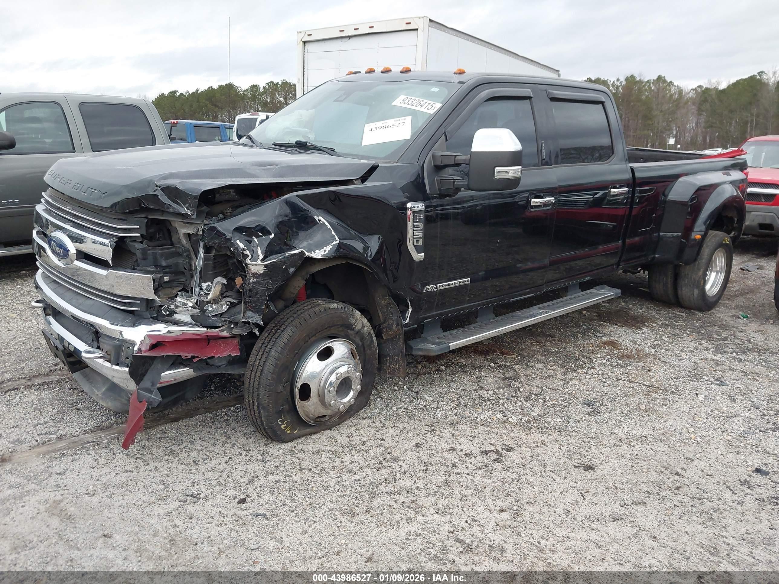 FORD F-350 image 2