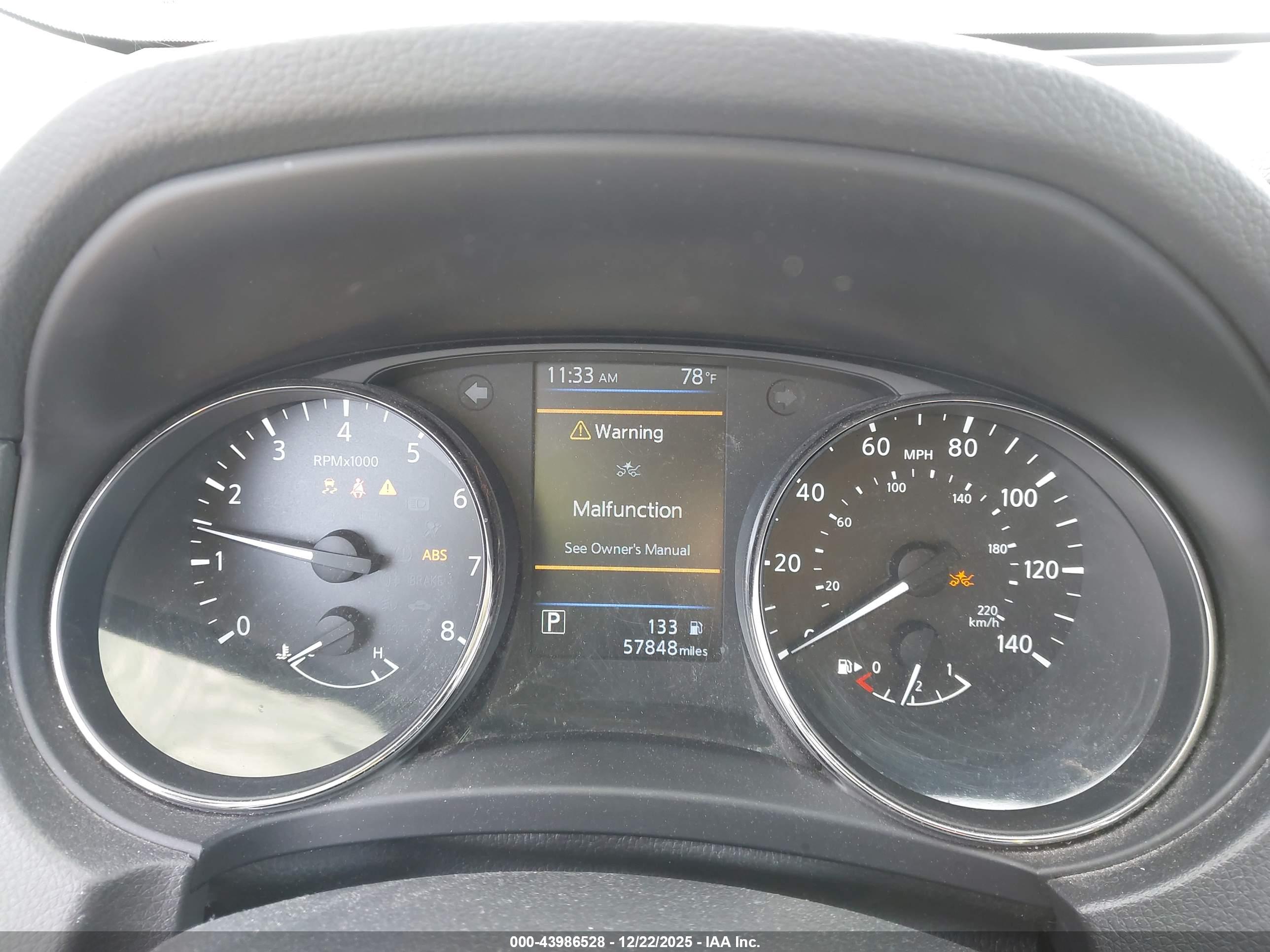 NISSAN ROGUE image 7