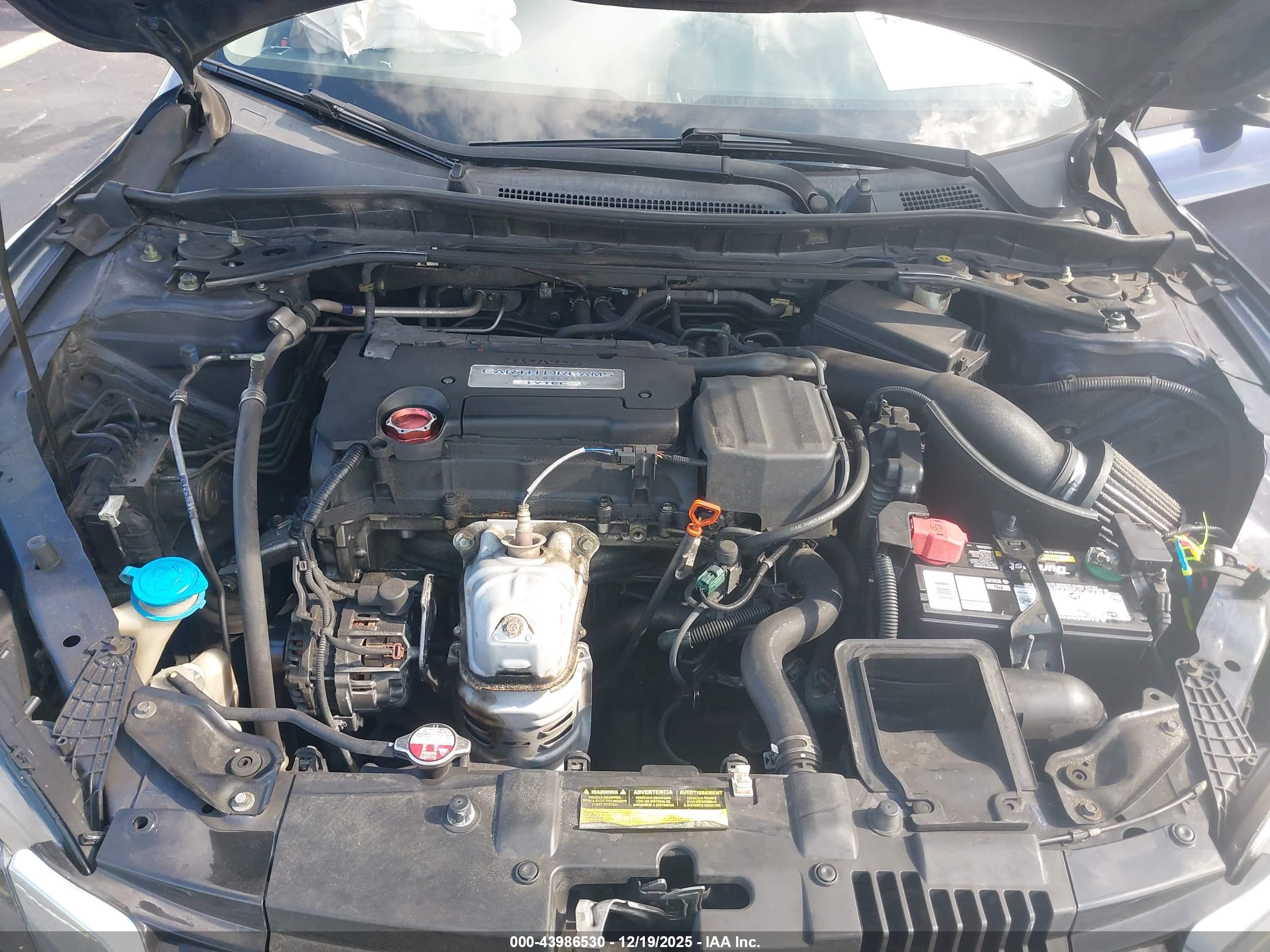 HONDA ACCORD image 10