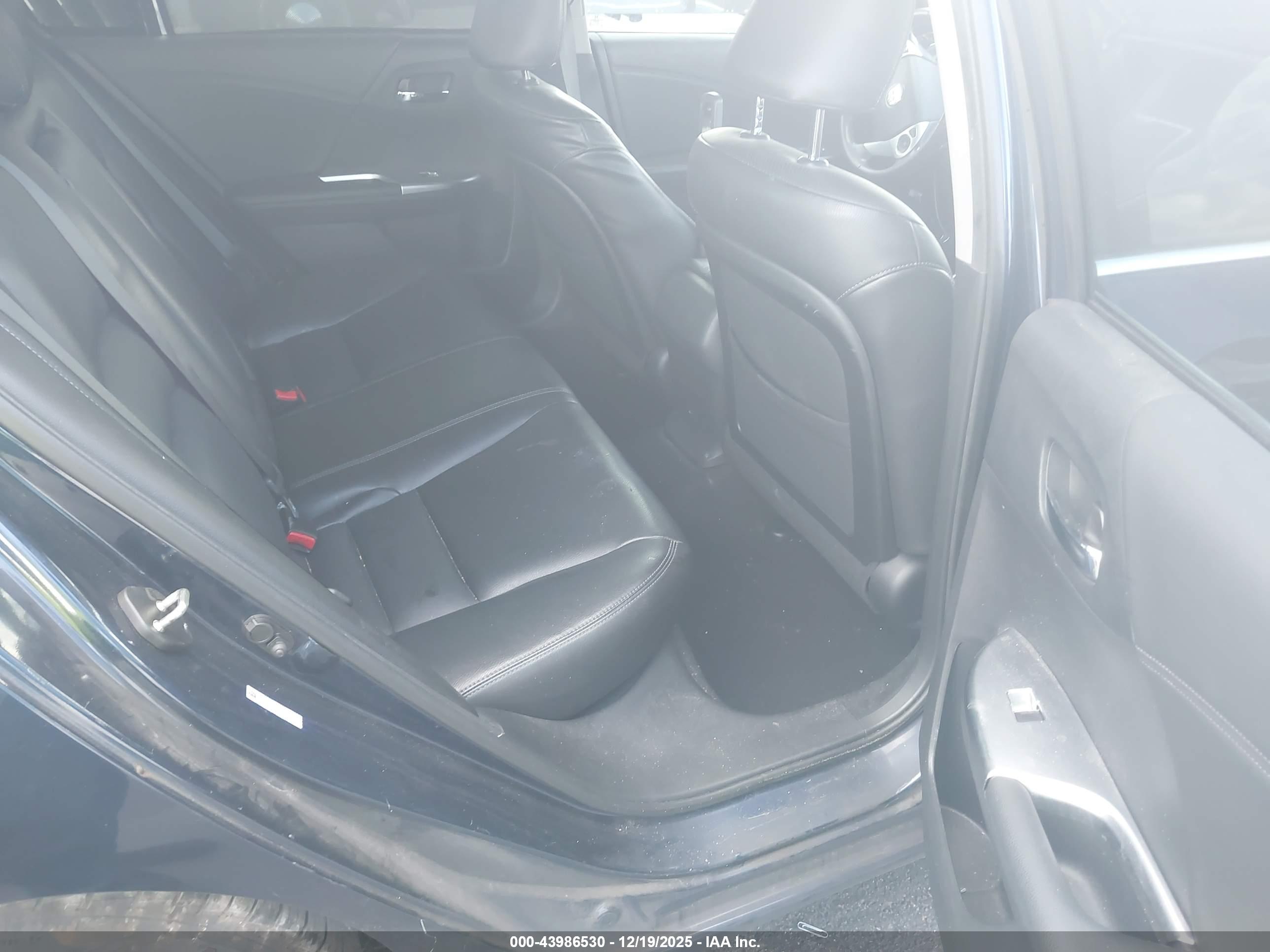 HONDA ACCORD image 8