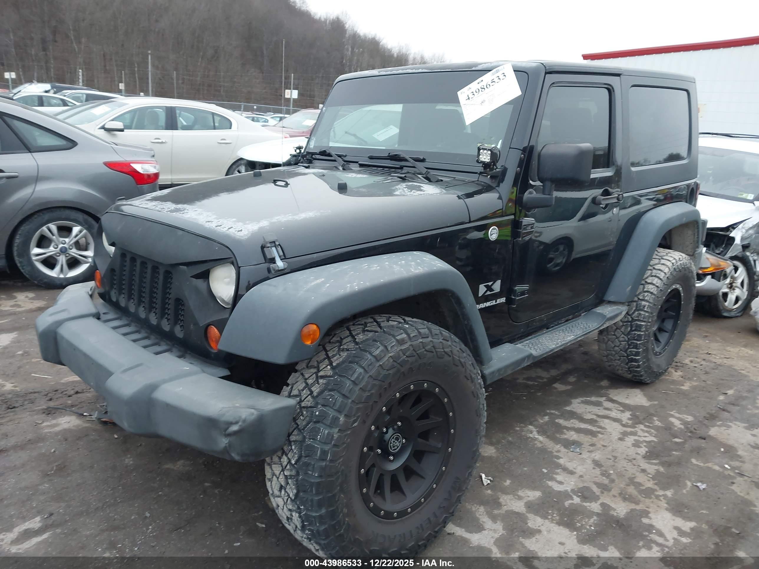 JEEP WRANGLER image 2