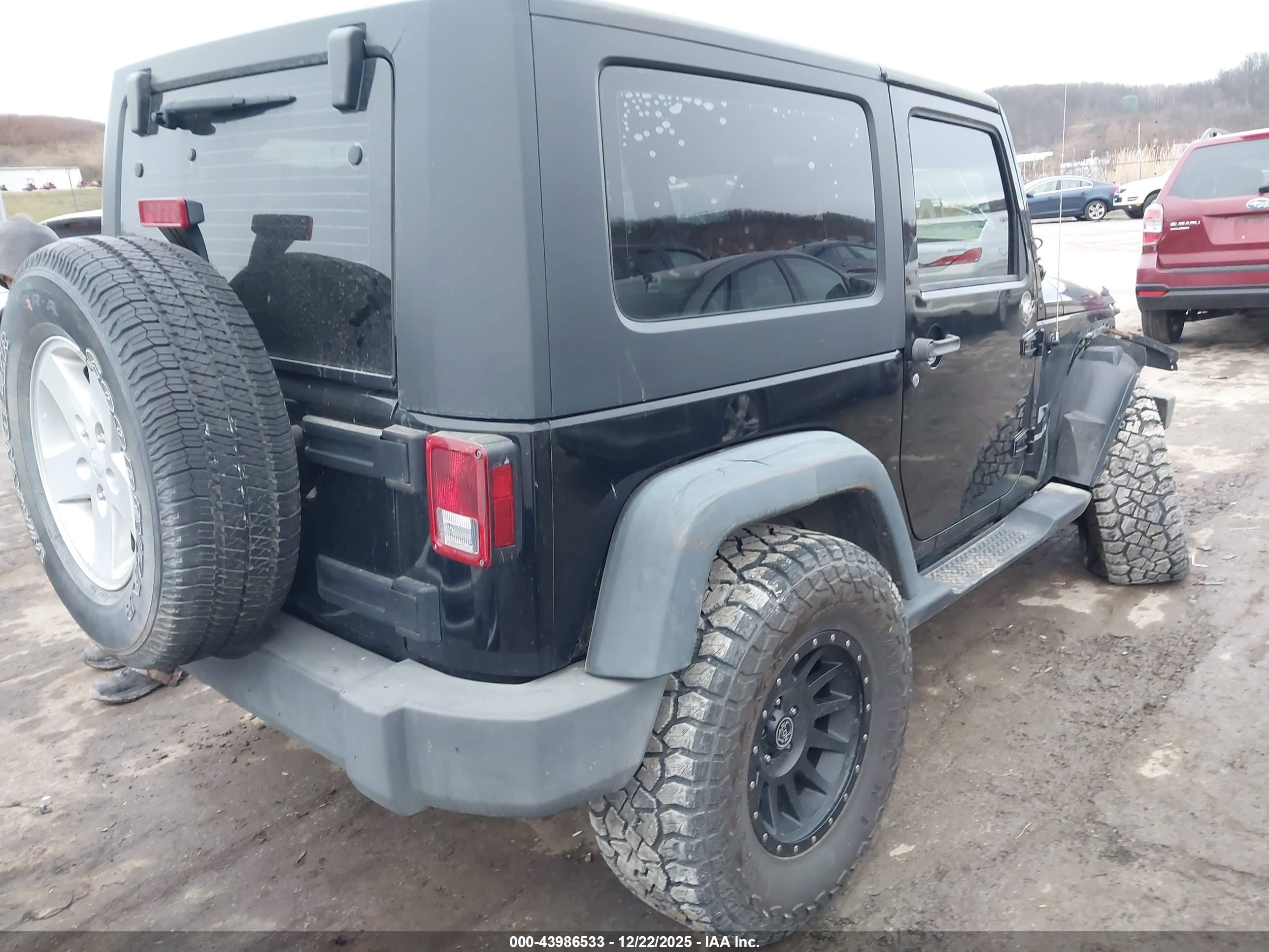 JEEP WRANGLER image 4