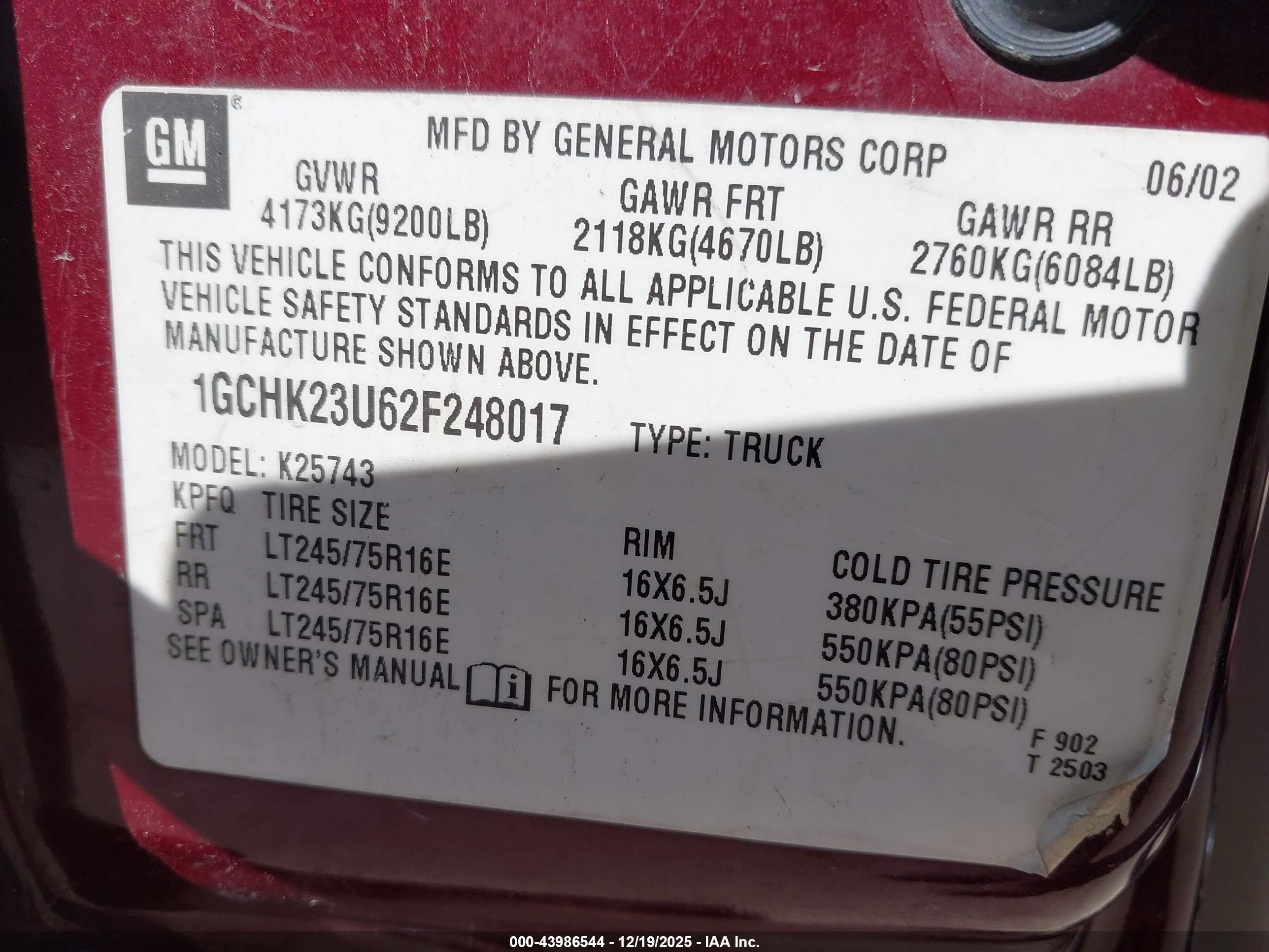 CHEVROLET SILVERADO image 9