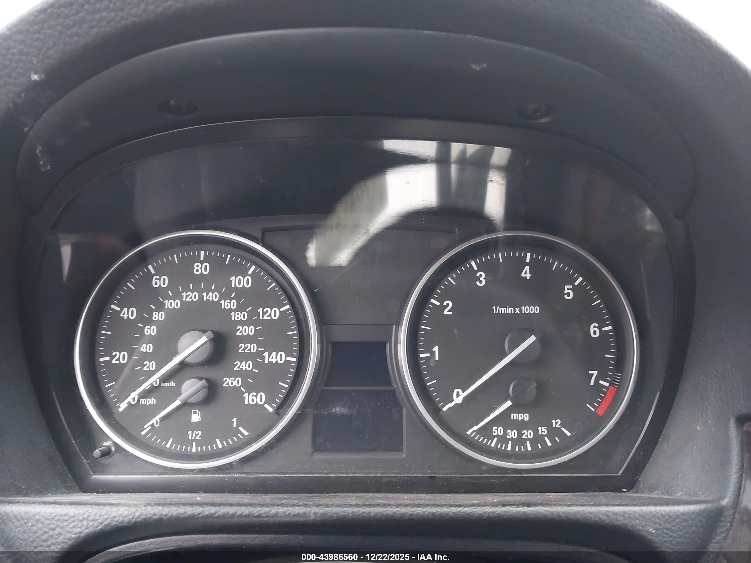 BMW 328I image 7