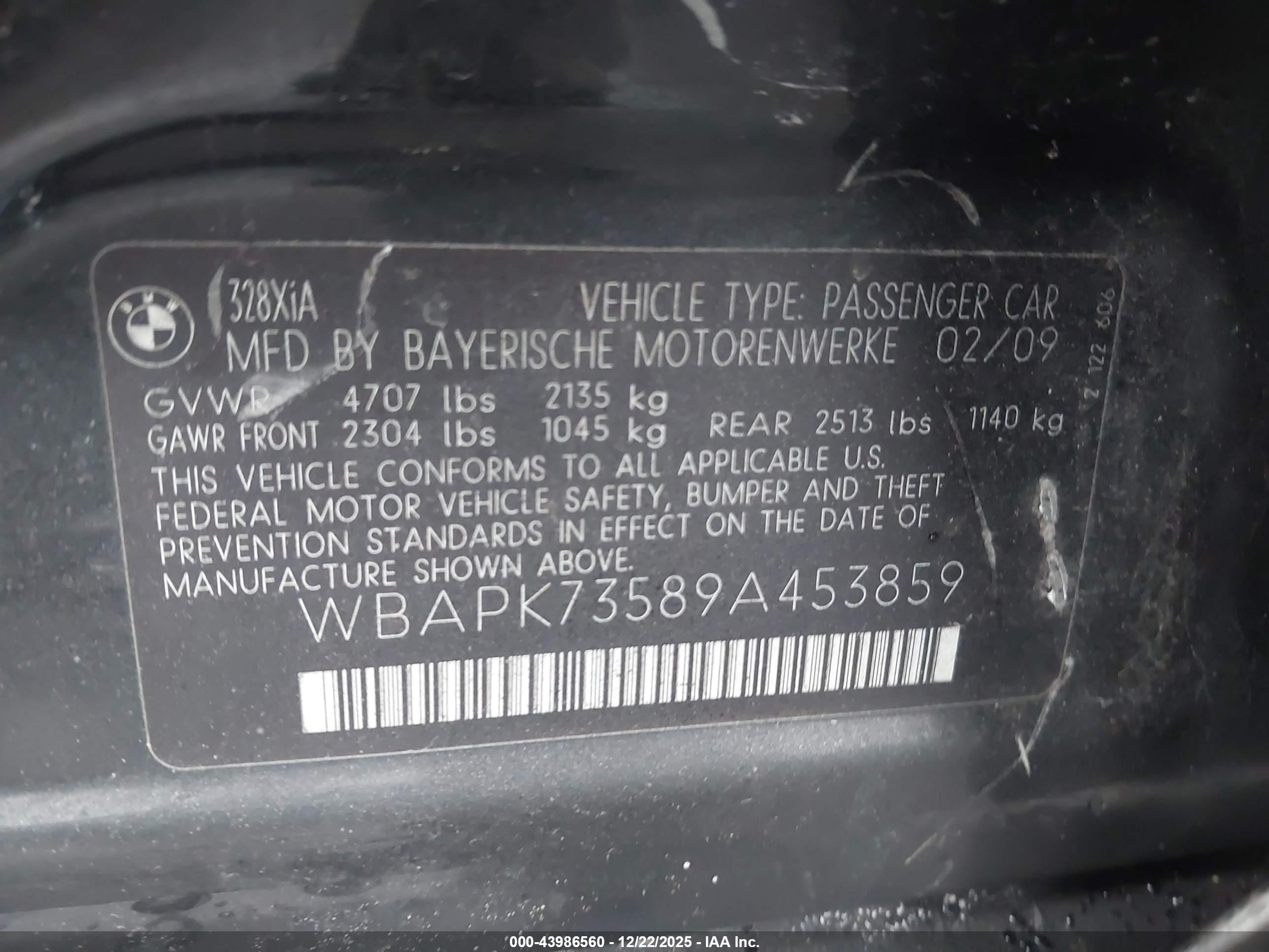 BMW 328I image 9