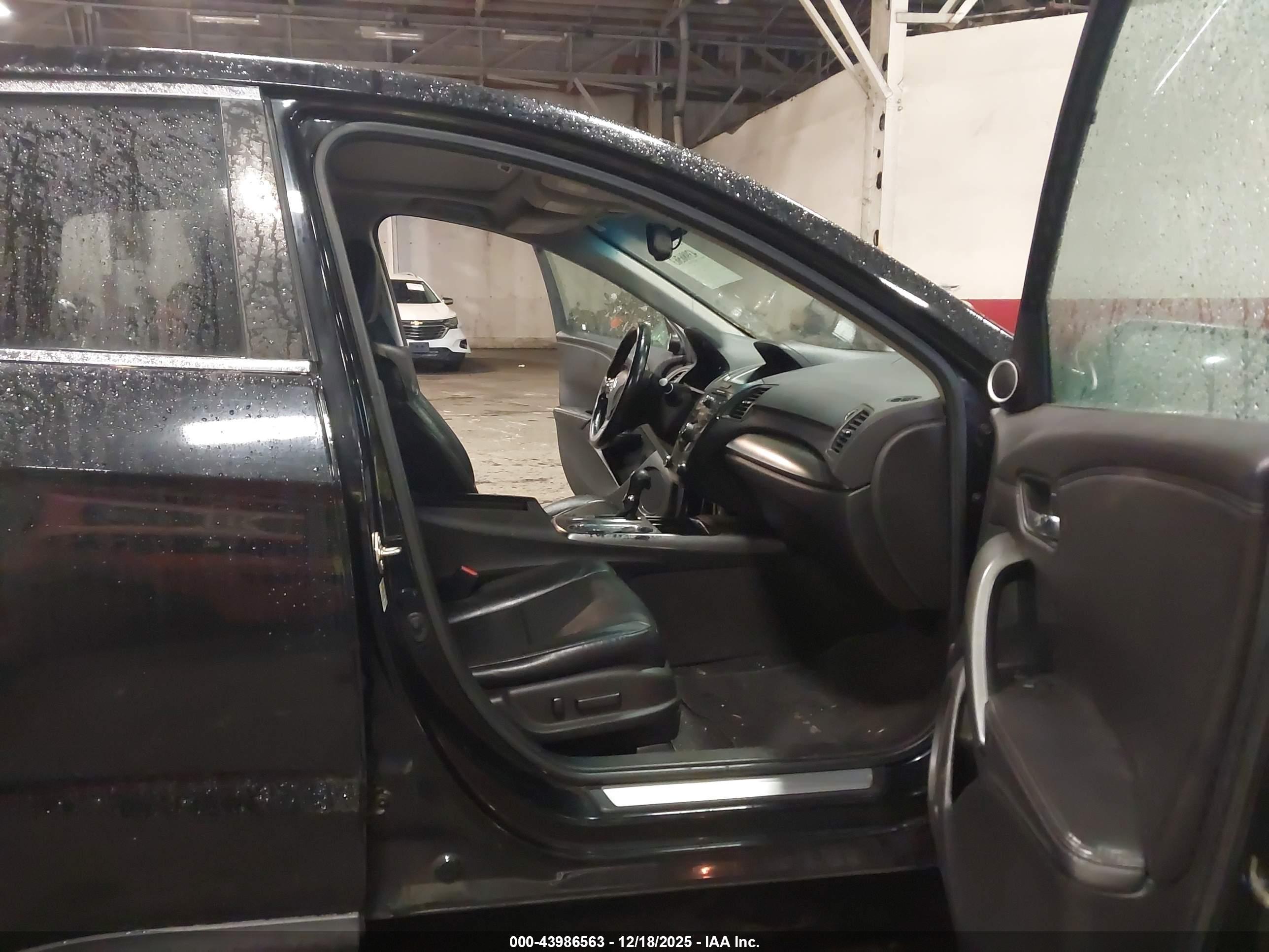 ACURA RDX image 5