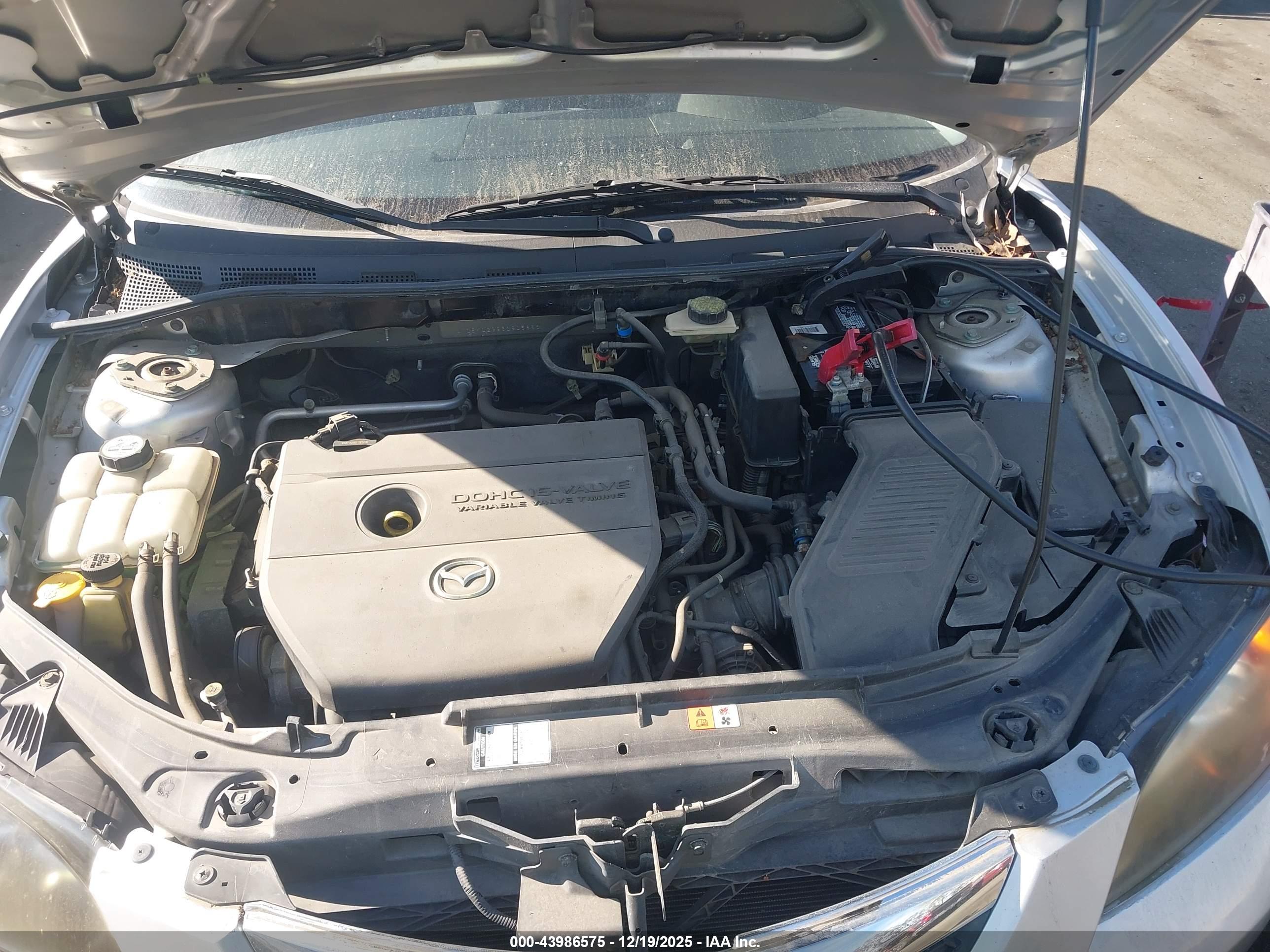 MAZDA MAZDA3 image 10