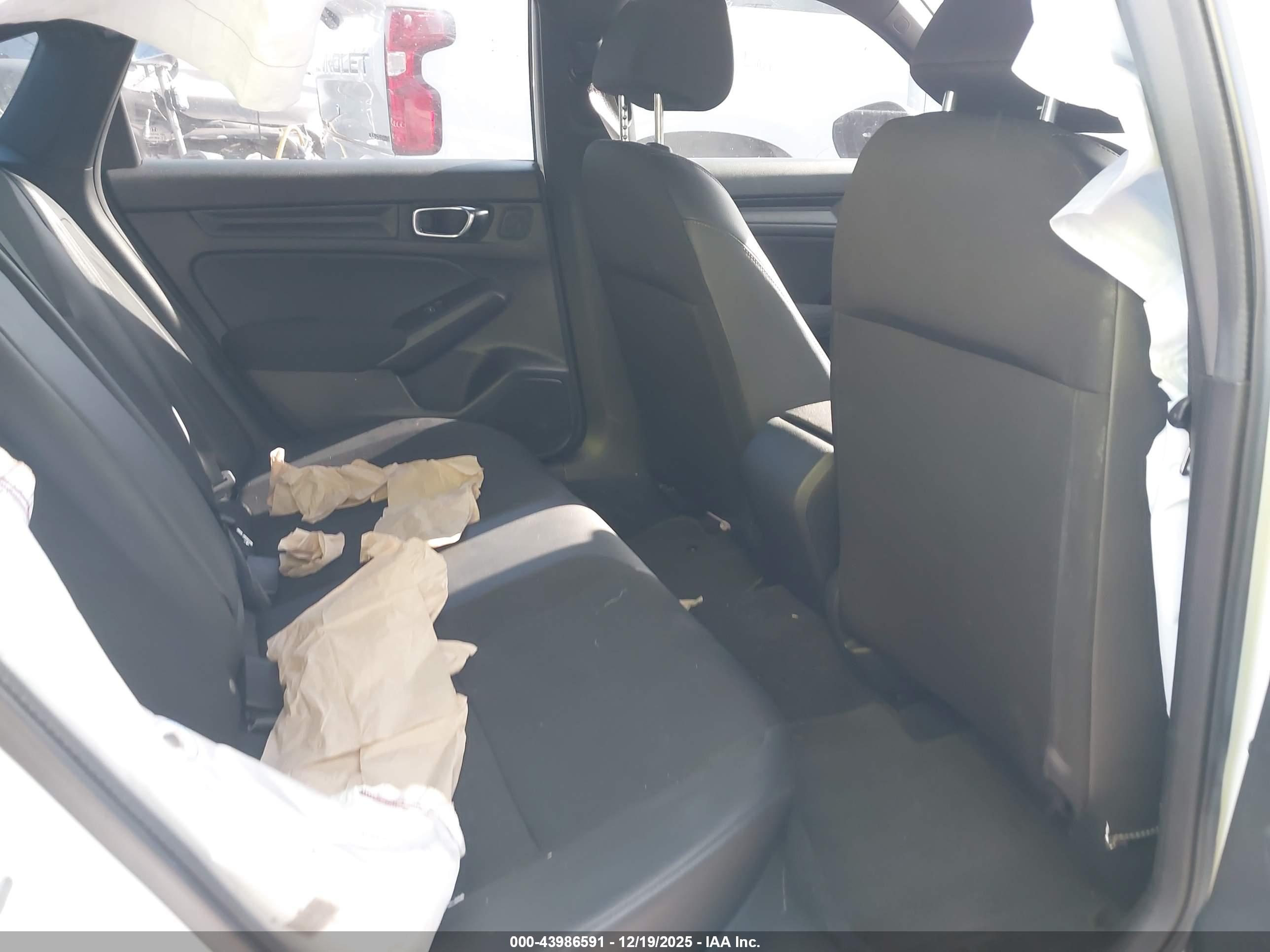 HONDA CIVIC image 8