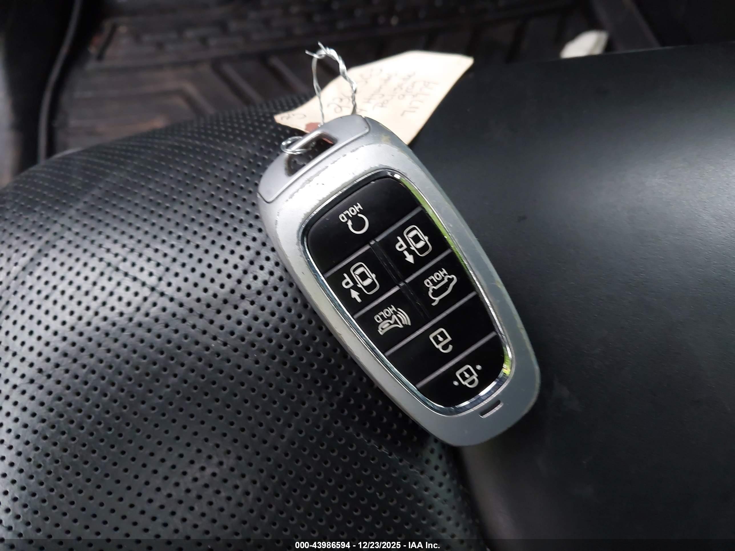 HYUNDAI PALISADE image 11