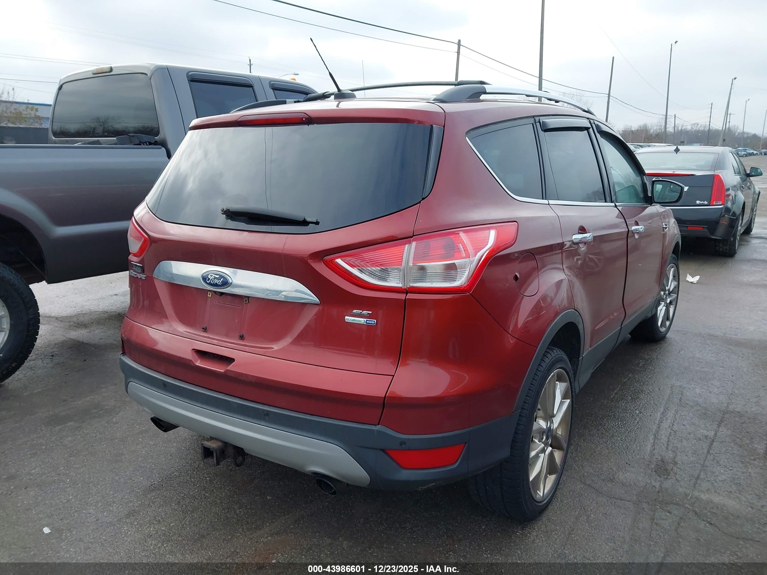 FORD ESCAPE image 4