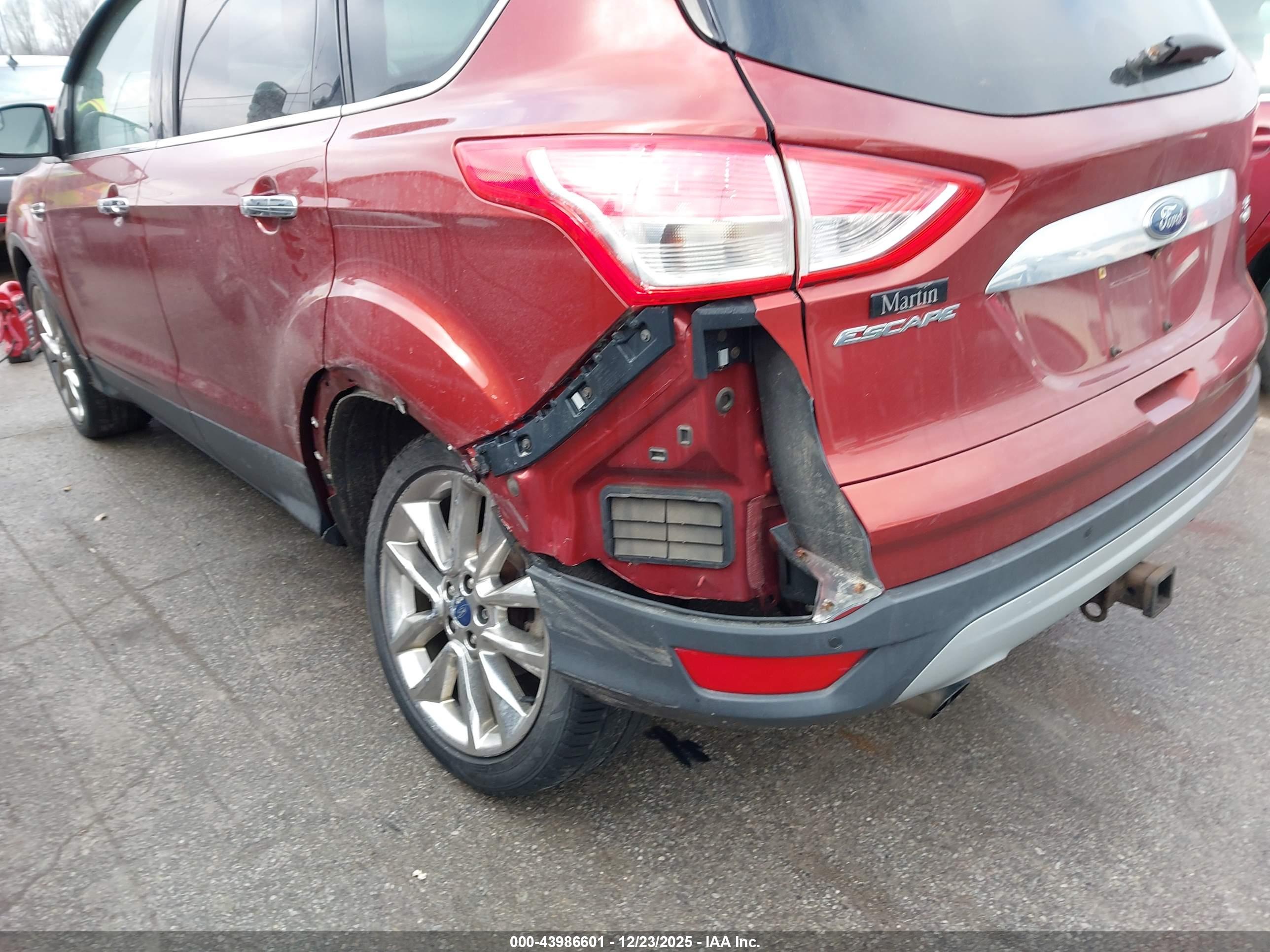 FORD ESCAPE image 6