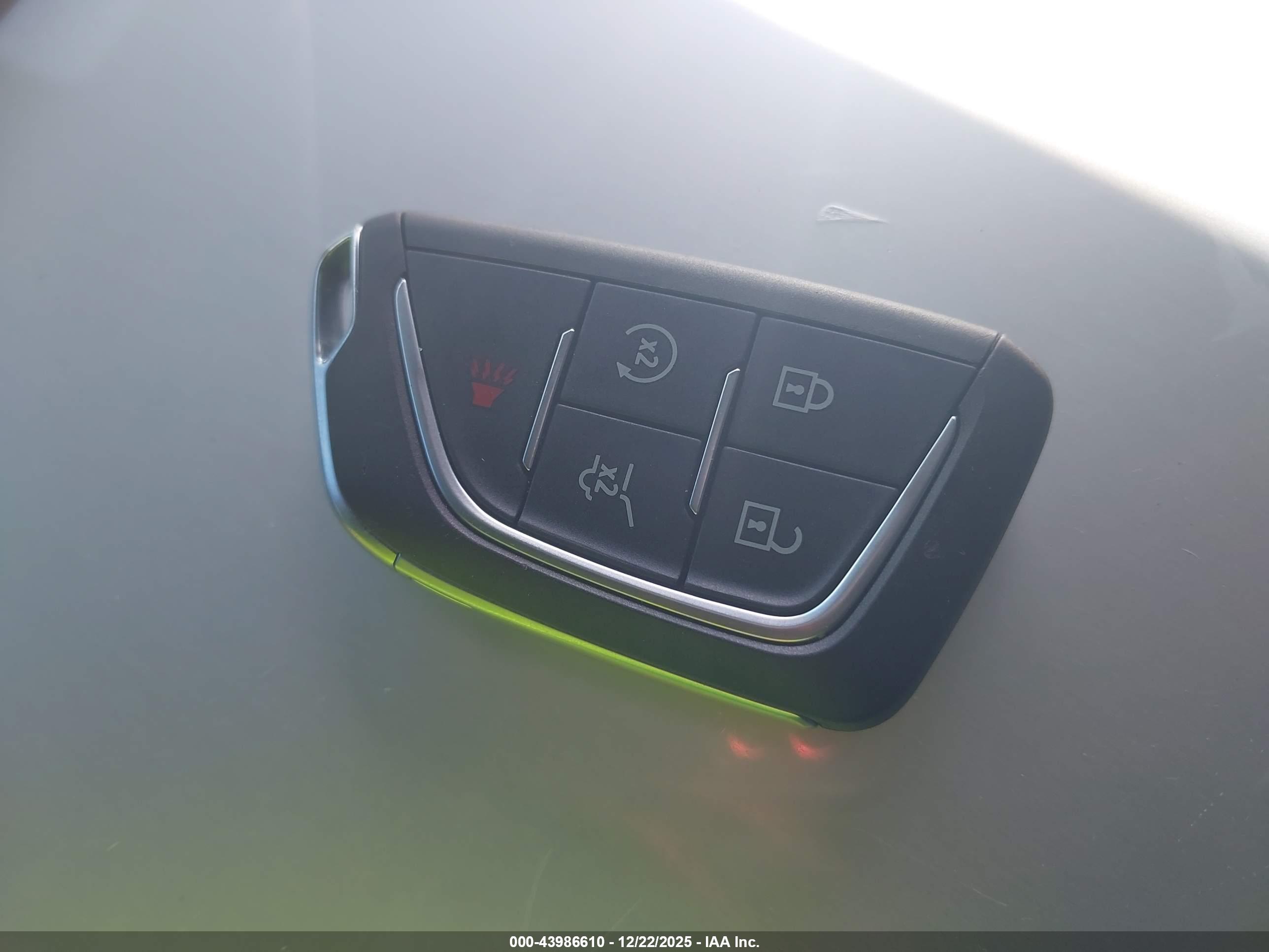 CADILLAC LYRIQ image 11