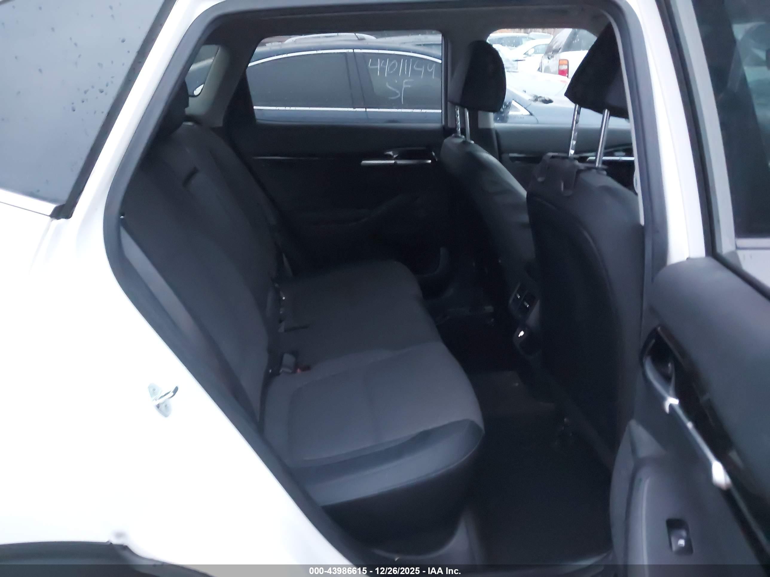 KIA SELTOS image 8