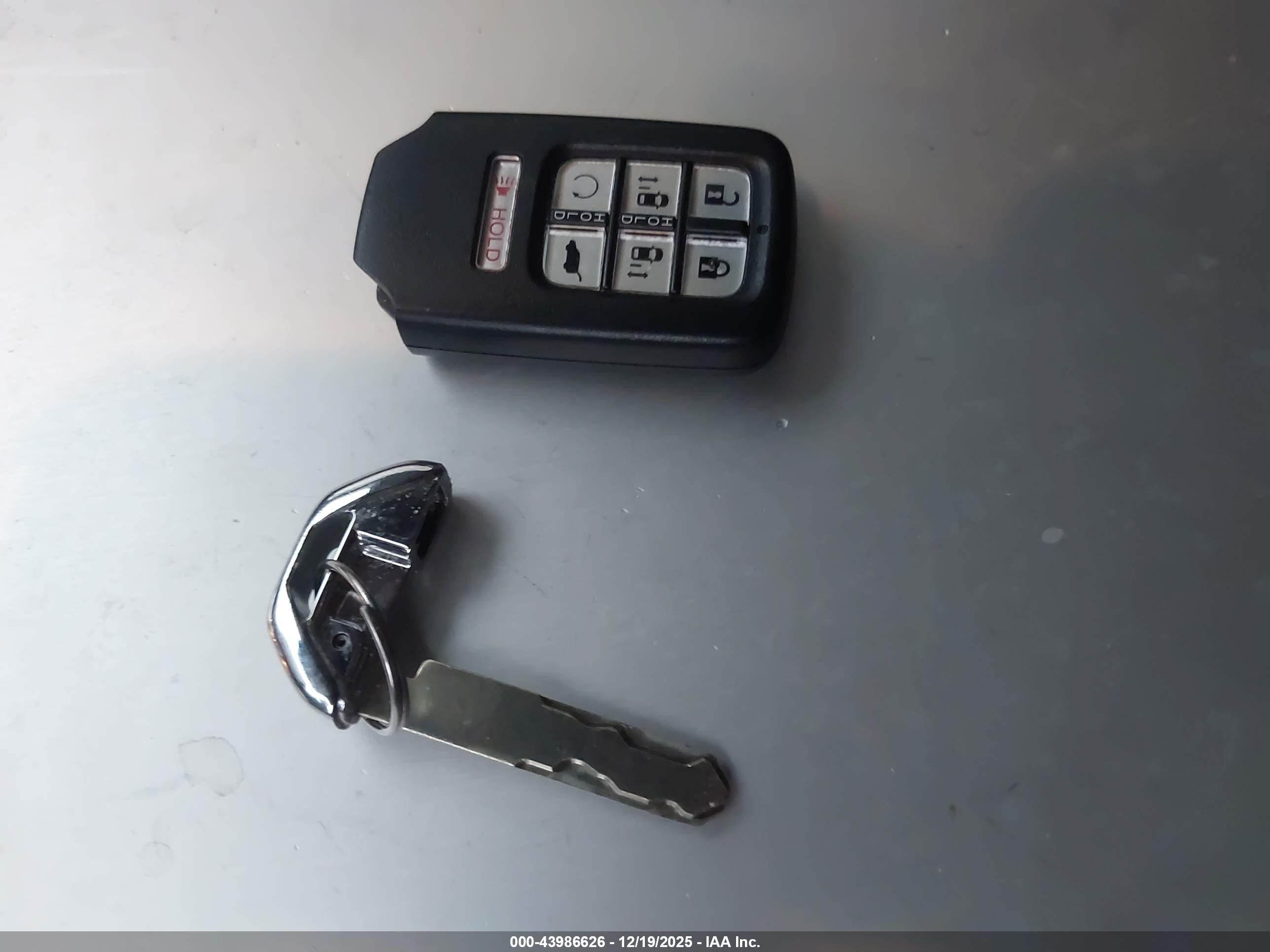 HONDA ODYSSEY image 11