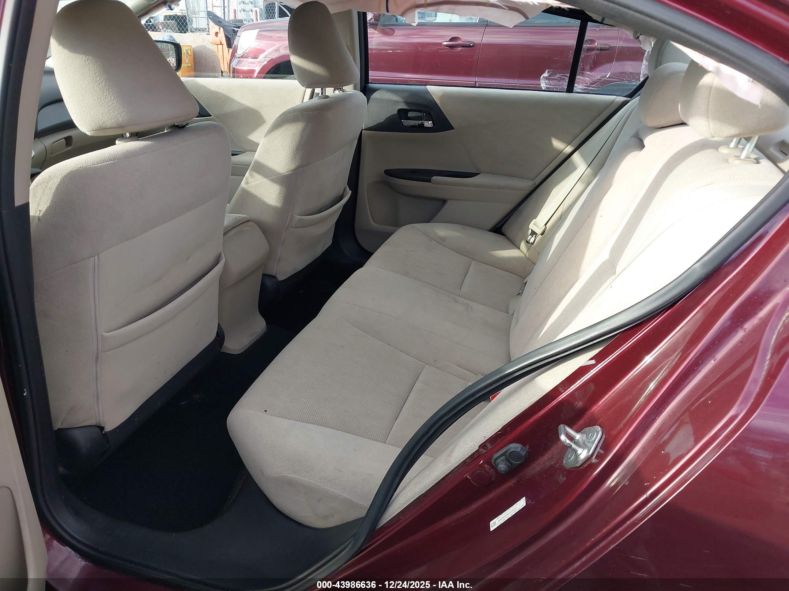 HONDA ACCORD image 8