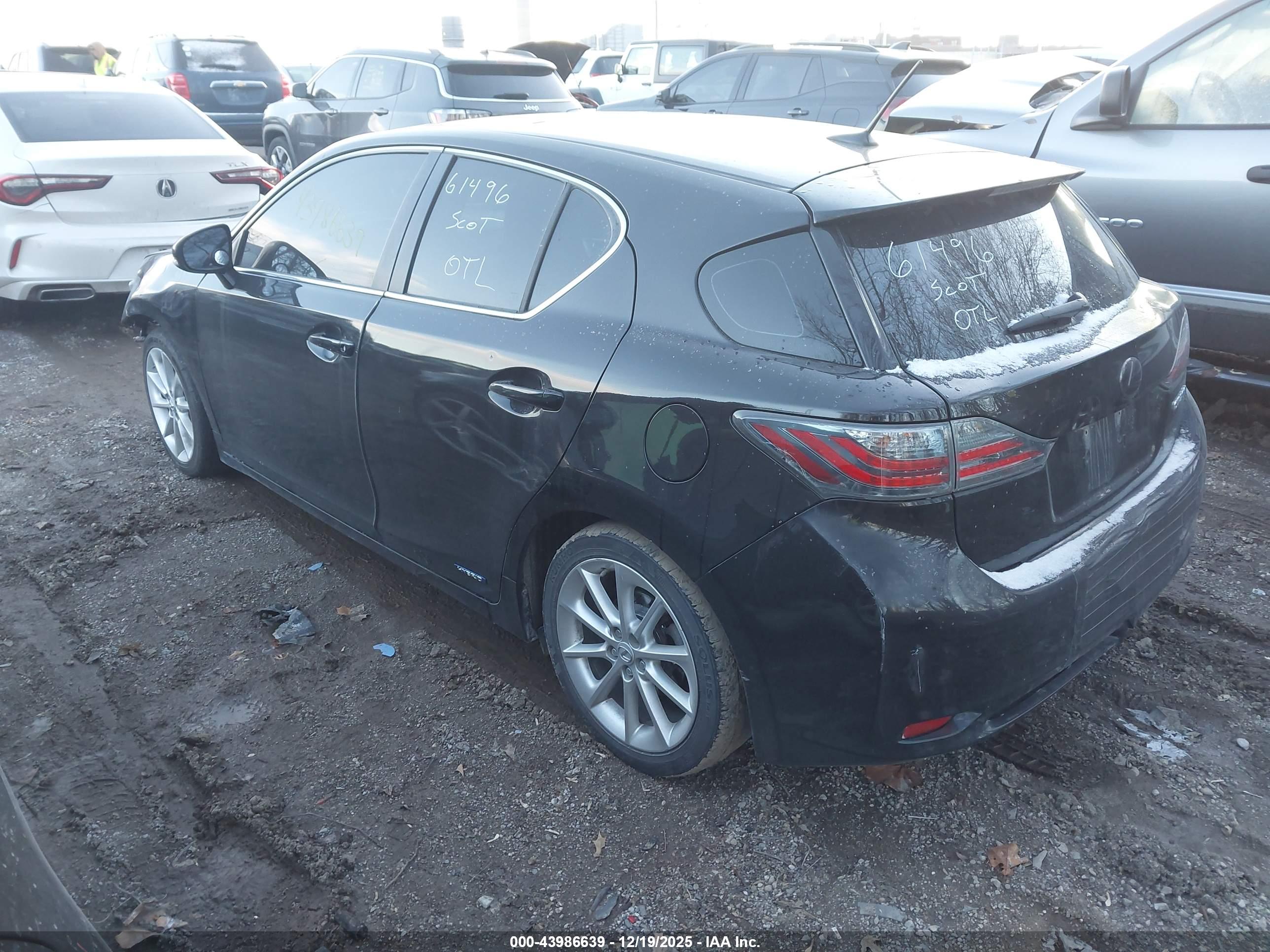 LEXUS CT image 3