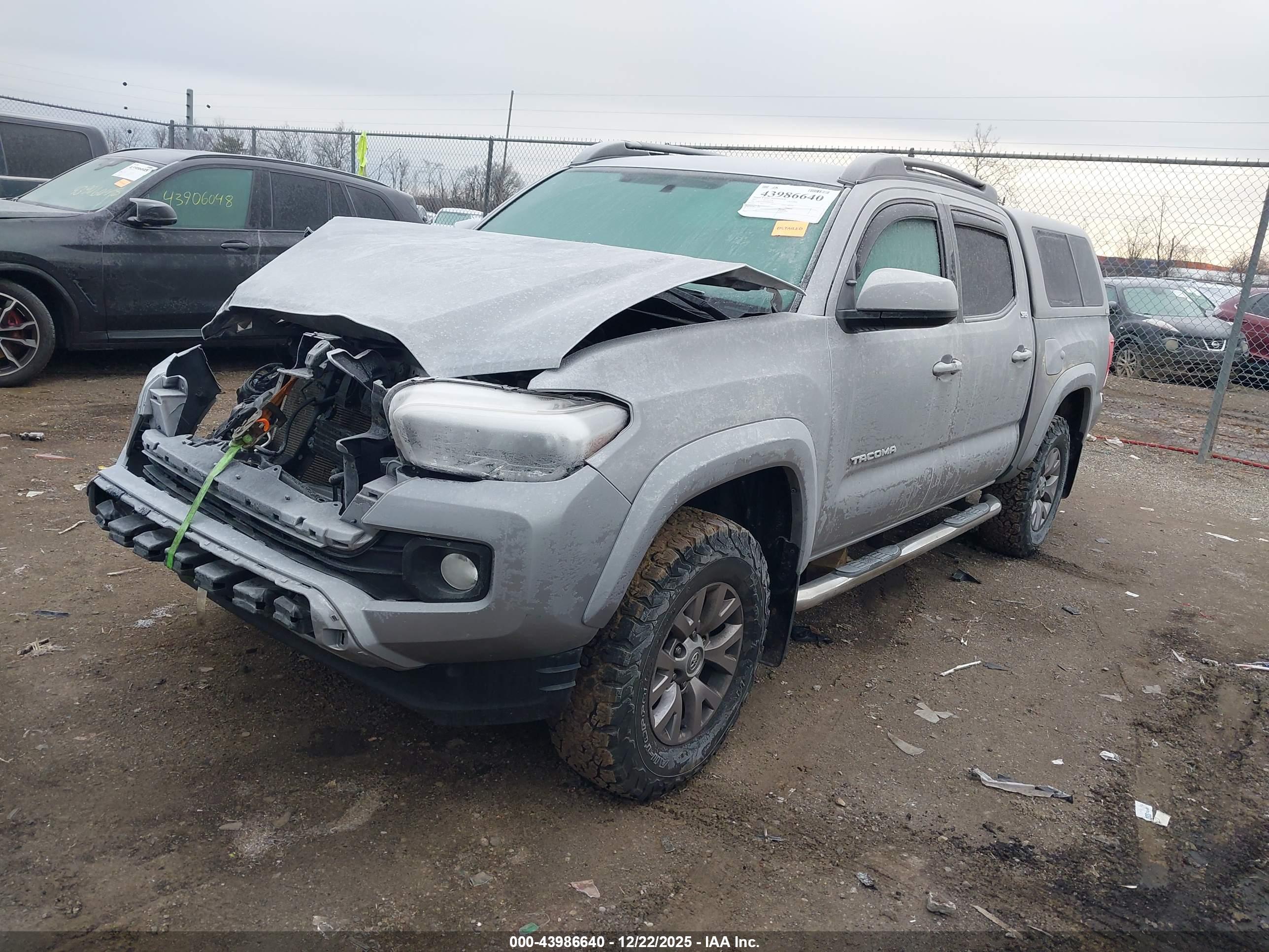 TOYOTA TACOMA image 2