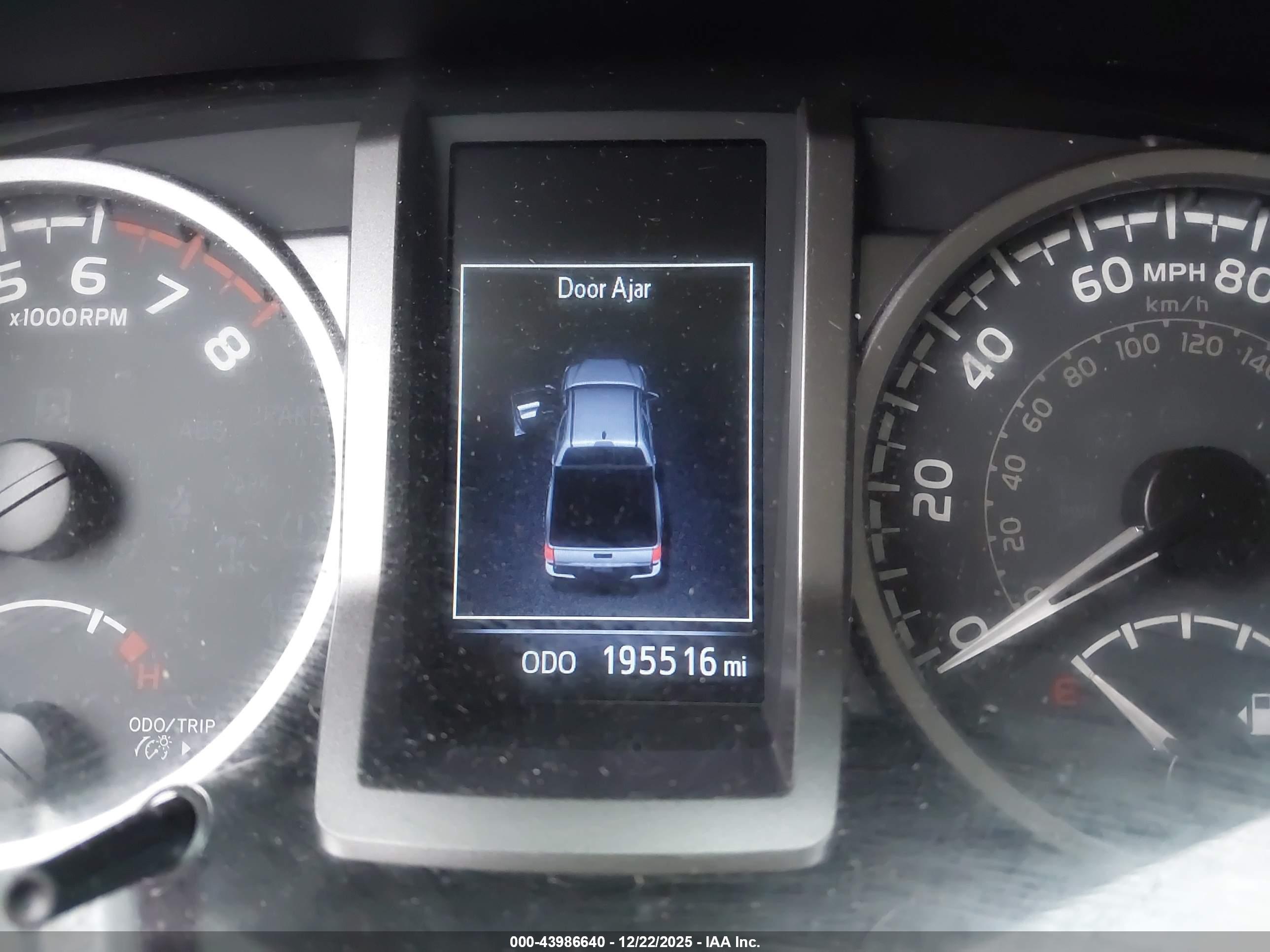 TOYOTA TACOMA image 7