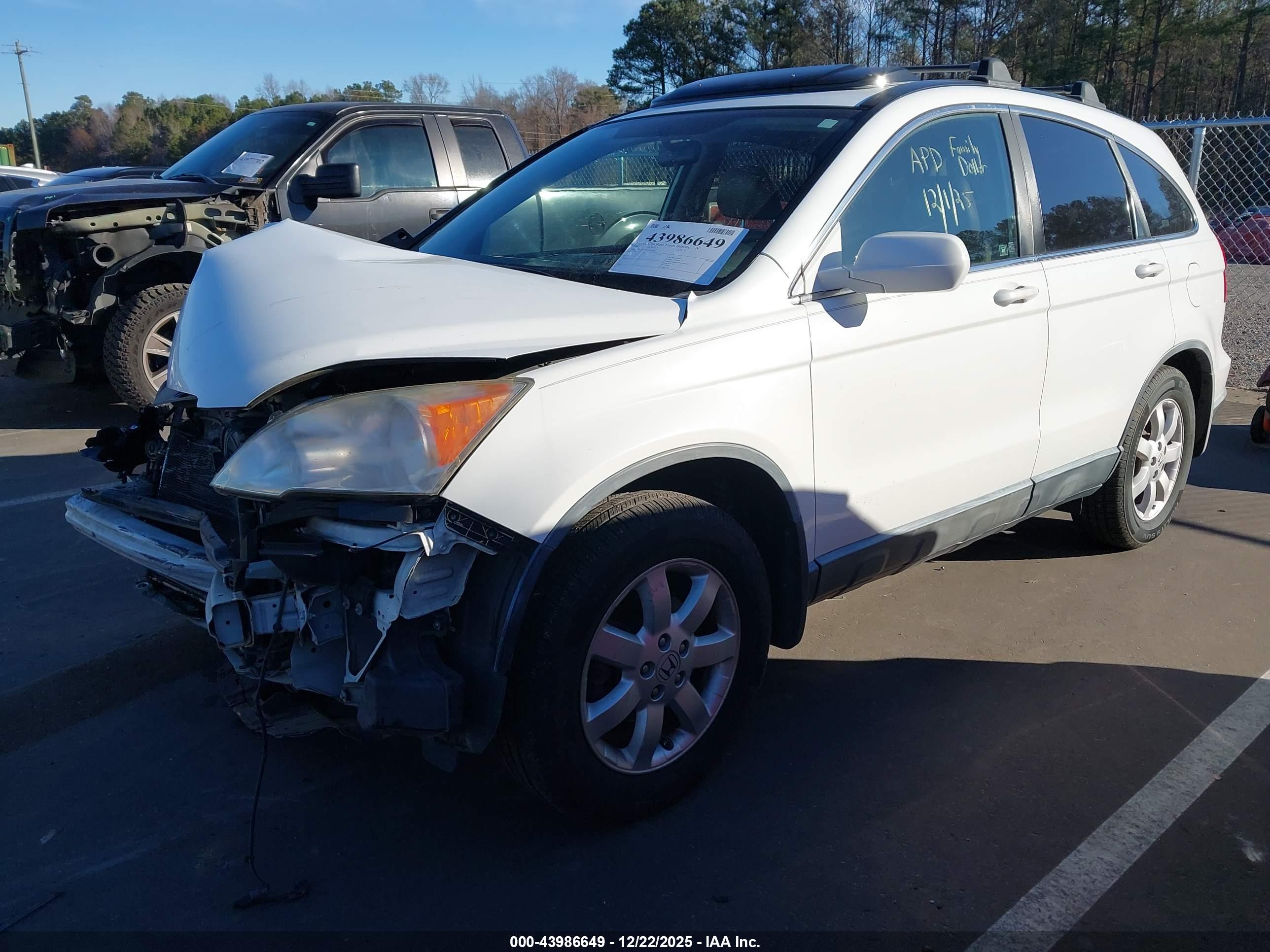 HONDA CR-V image 2