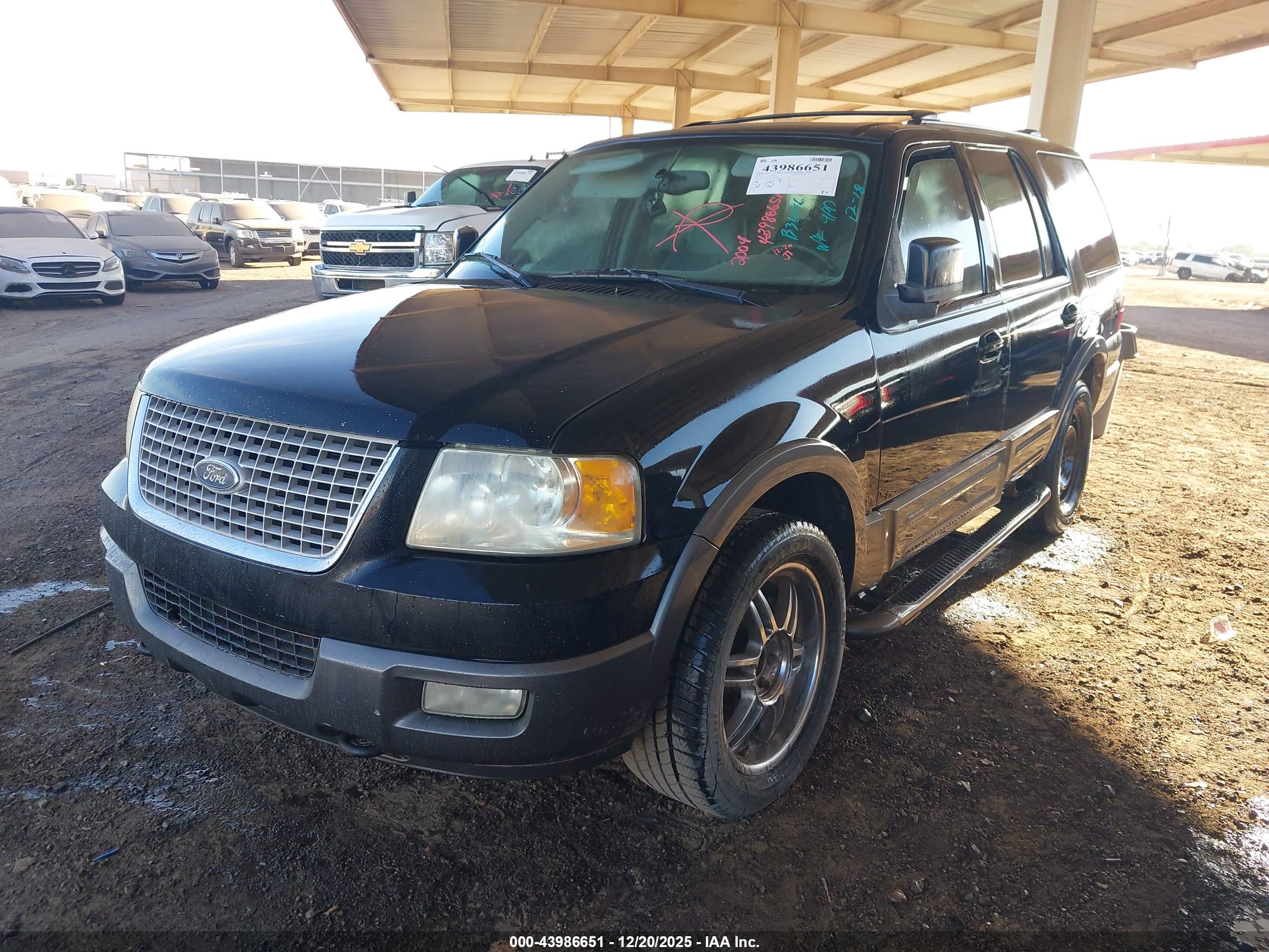 FORD EXPEDITION image 2
