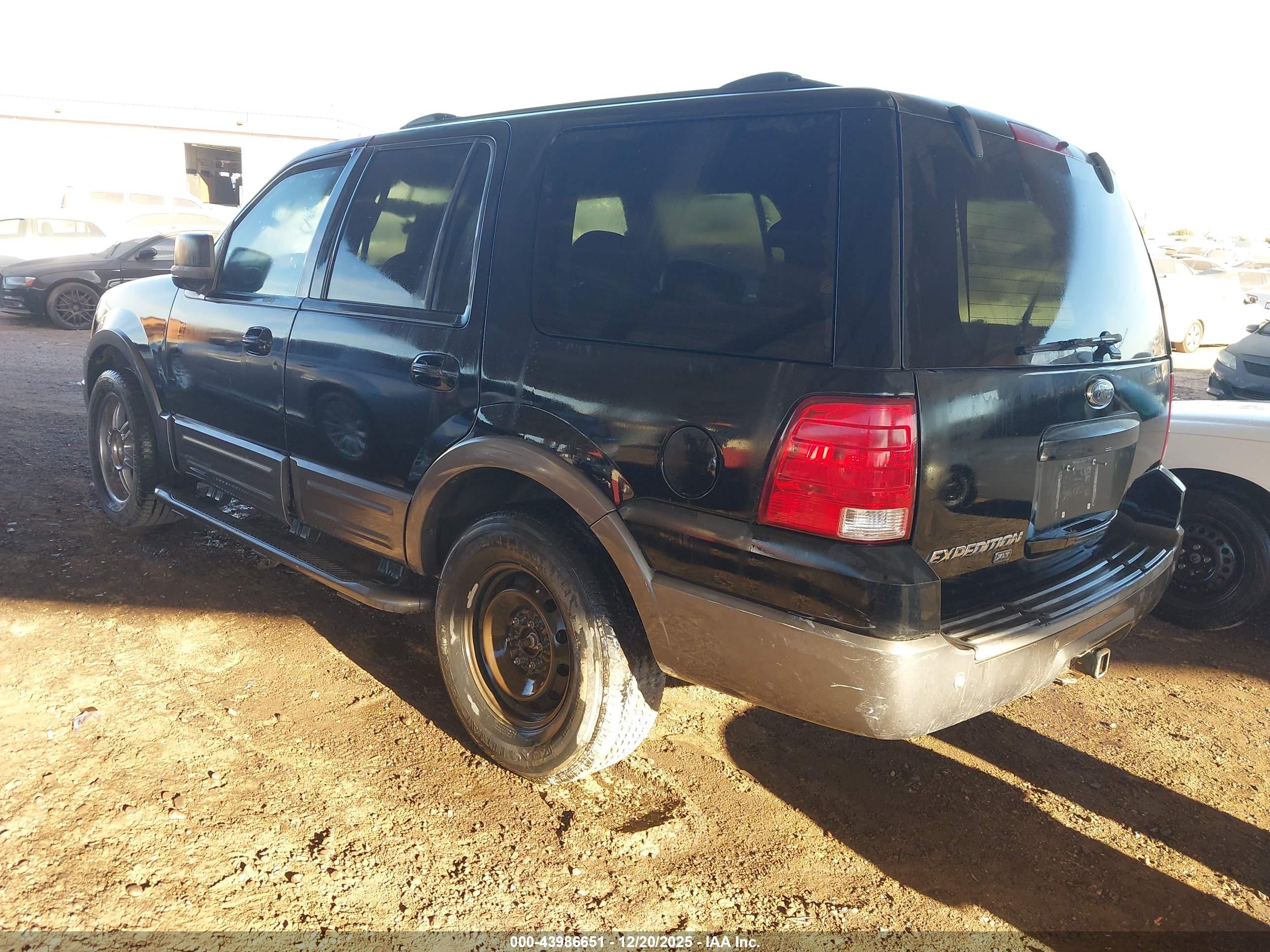 FORD EXPEDITION image 3