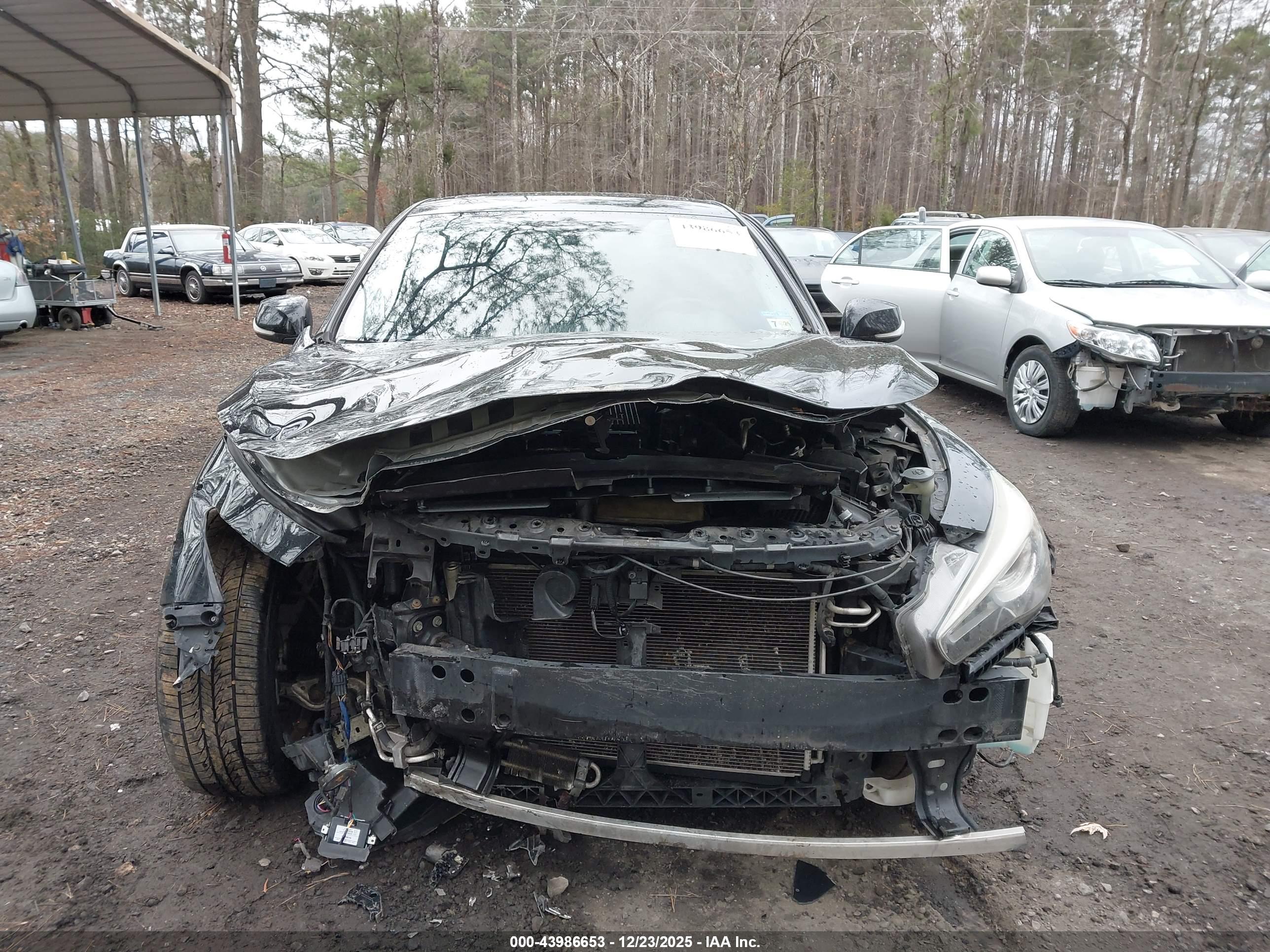 INFINITI Q50 image 6