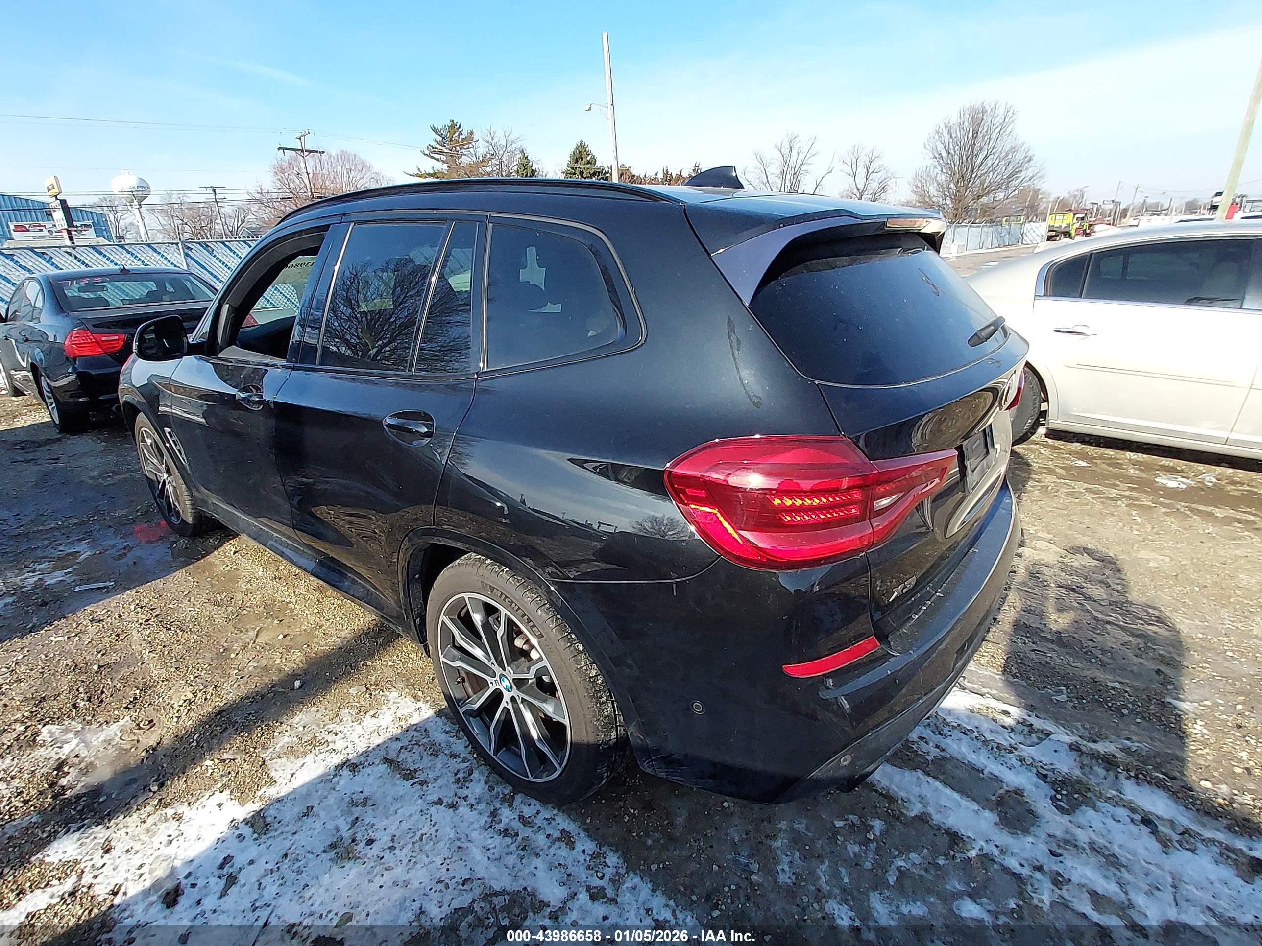 BMW X3 image 3