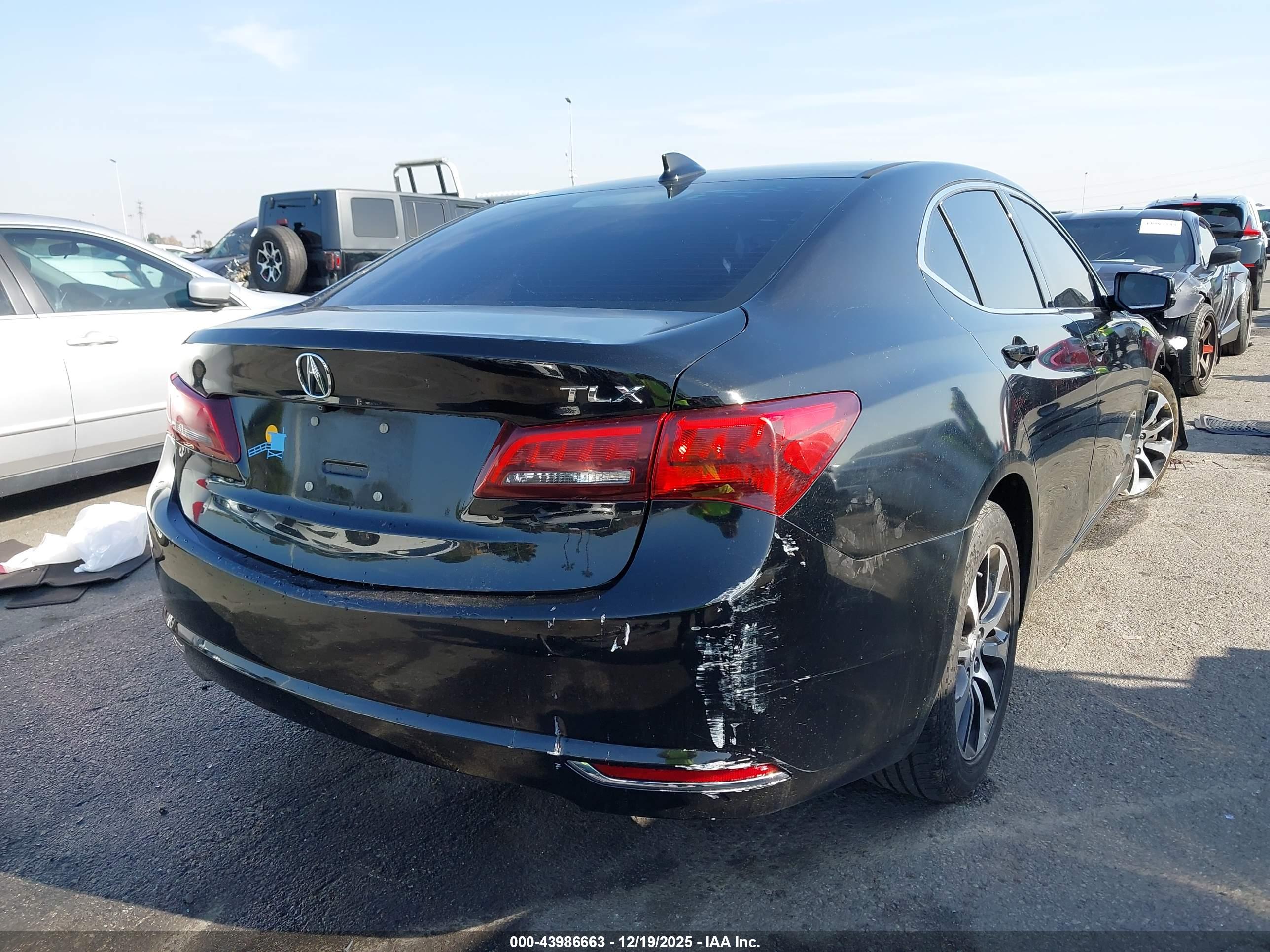 ACURA TLX image 4