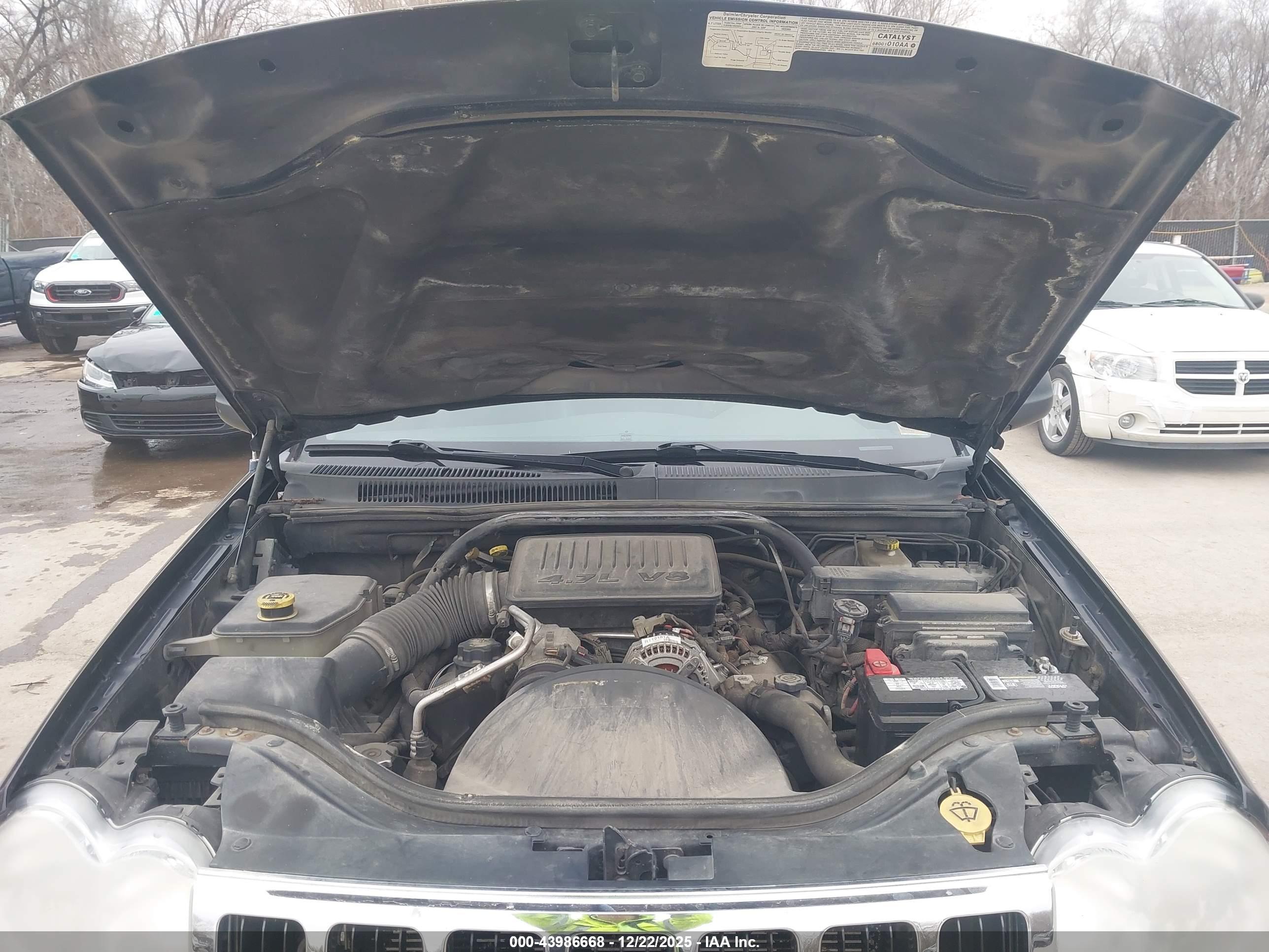 JEEP GRAND image 10