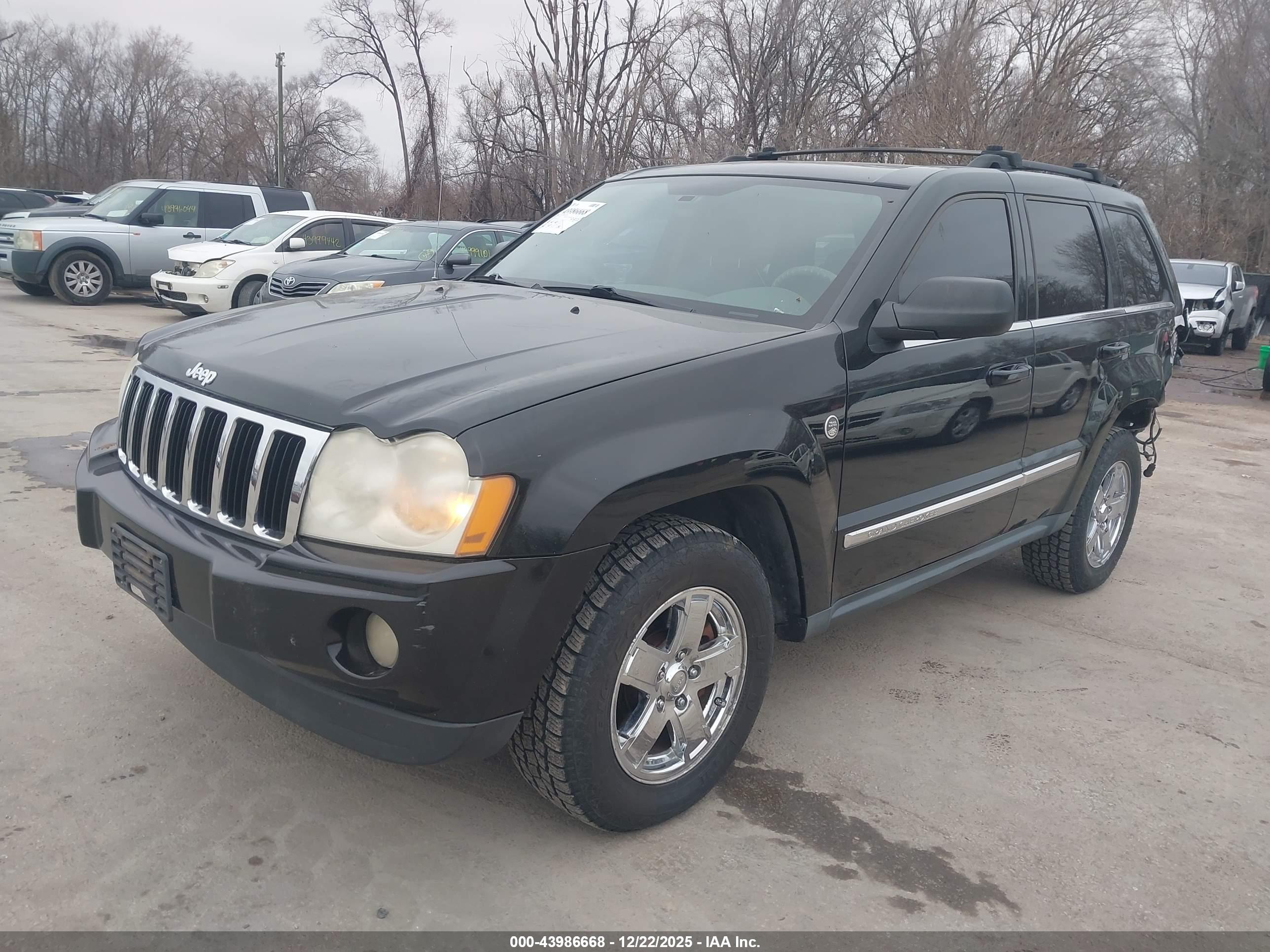 JEEP GRAND image 2