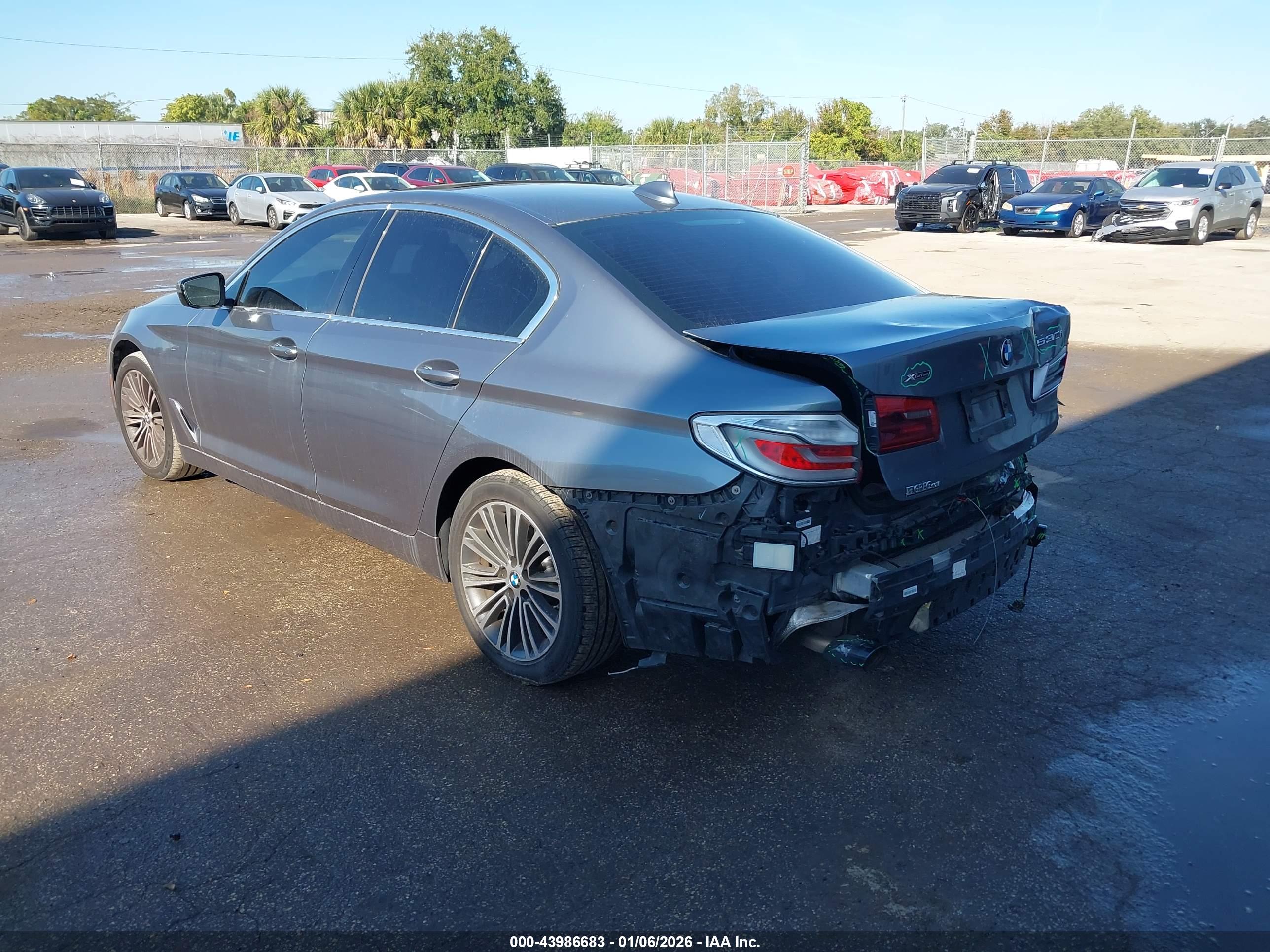 BMW 530I image 3