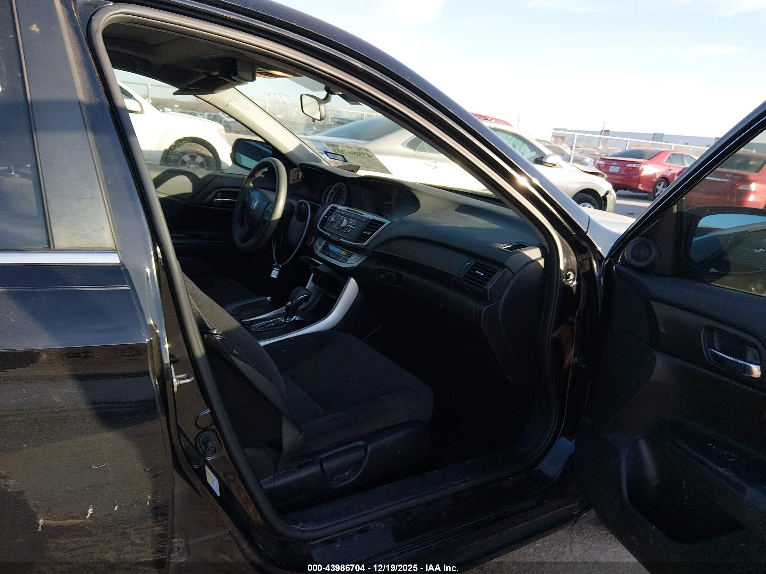 HONDA ACCORD image 5