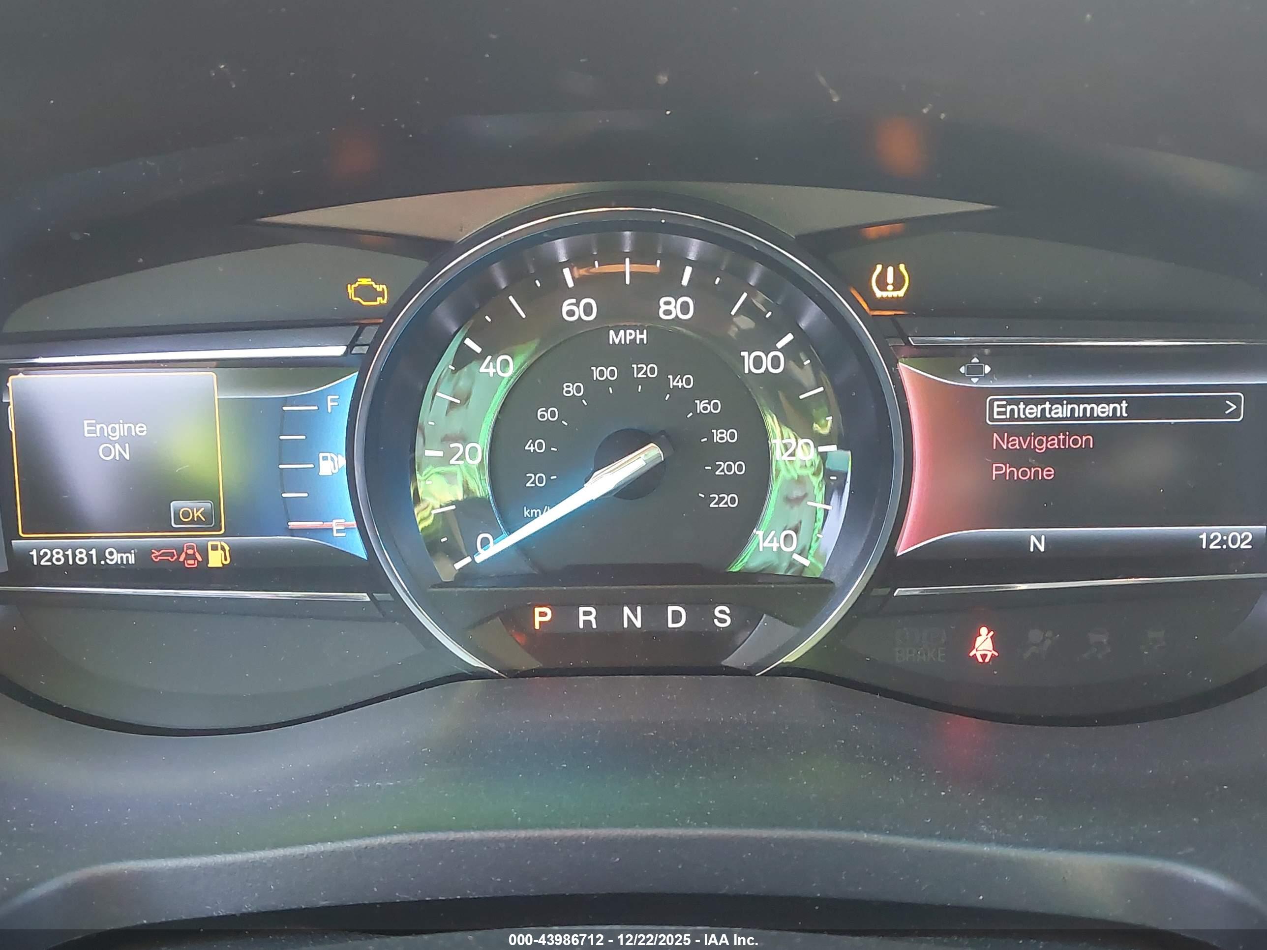 FORD EXPLORER image 7